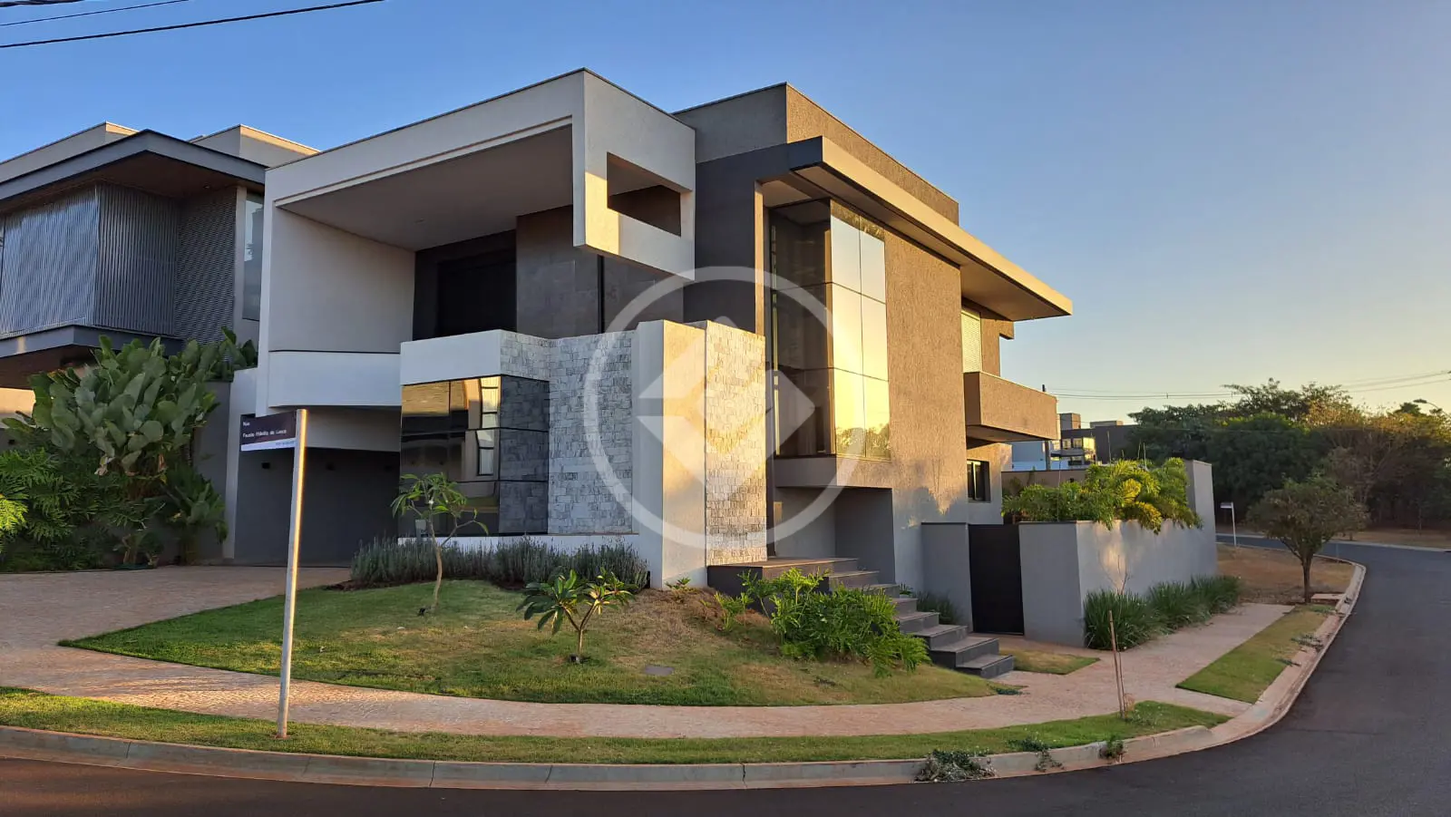 Sobrado Em Condomínio Residencial Alto do Castelo, Ribeirão Preto - SP — foto 1