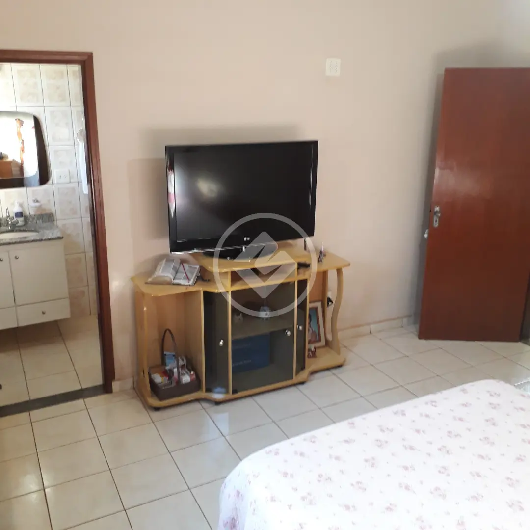 Image 17 - Casa em Parque Residencial Candido Portinari, Ribeirão Preto - SP