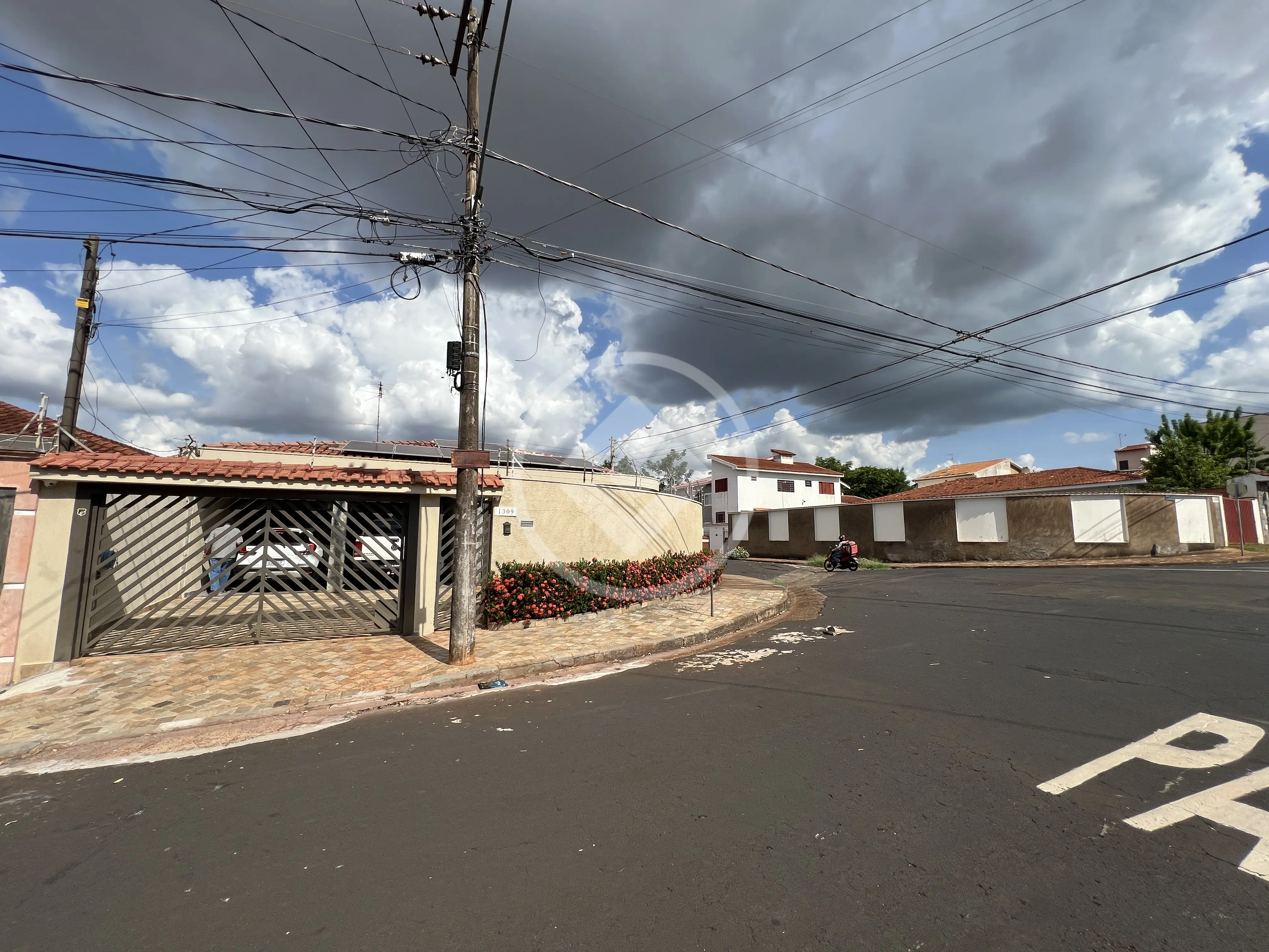 Casa Jardim Antártica, Ribeirão Preto - SP — foto 1