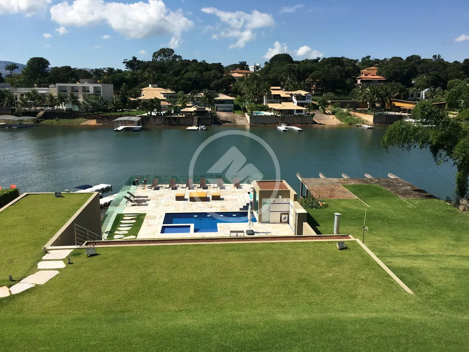 Imagem 1 - Casa em Escarpas do Lago, Capitólio - MG