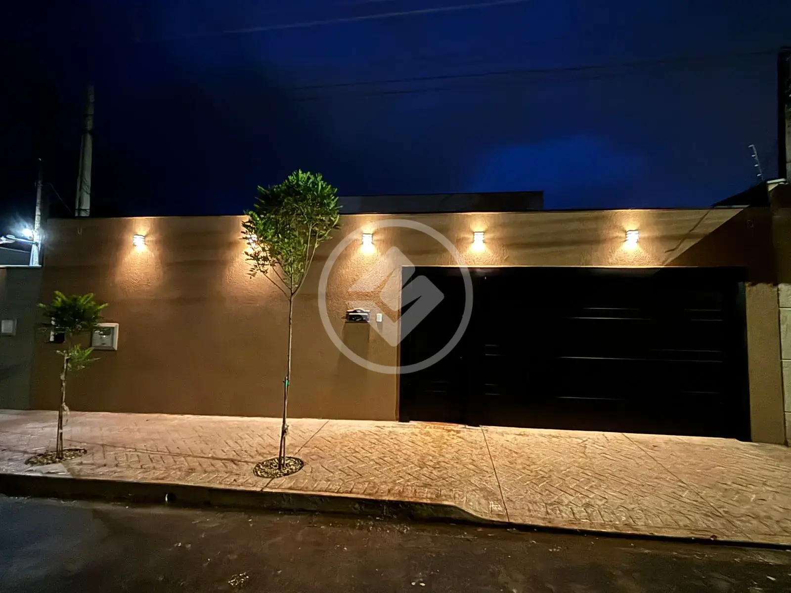 Image 2 - Casa em Parque Residencial Candido Portinari, Ribeirão Preto - SP