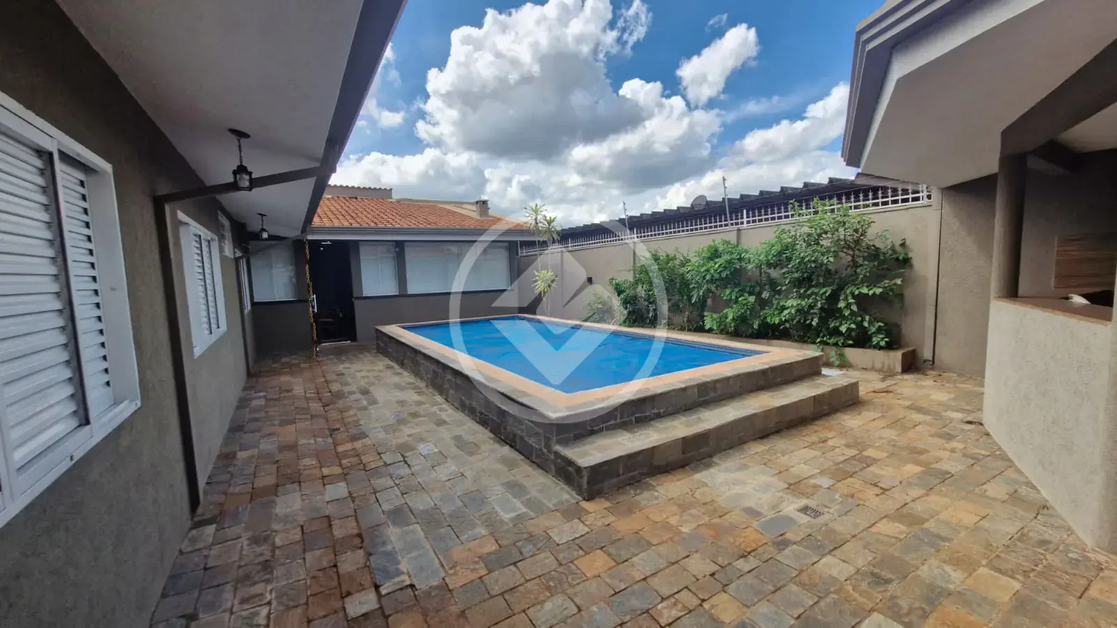 Imagem 1 - Casa em Subsetor Leste - 8 (L-8), Ribeirão Preto - SP