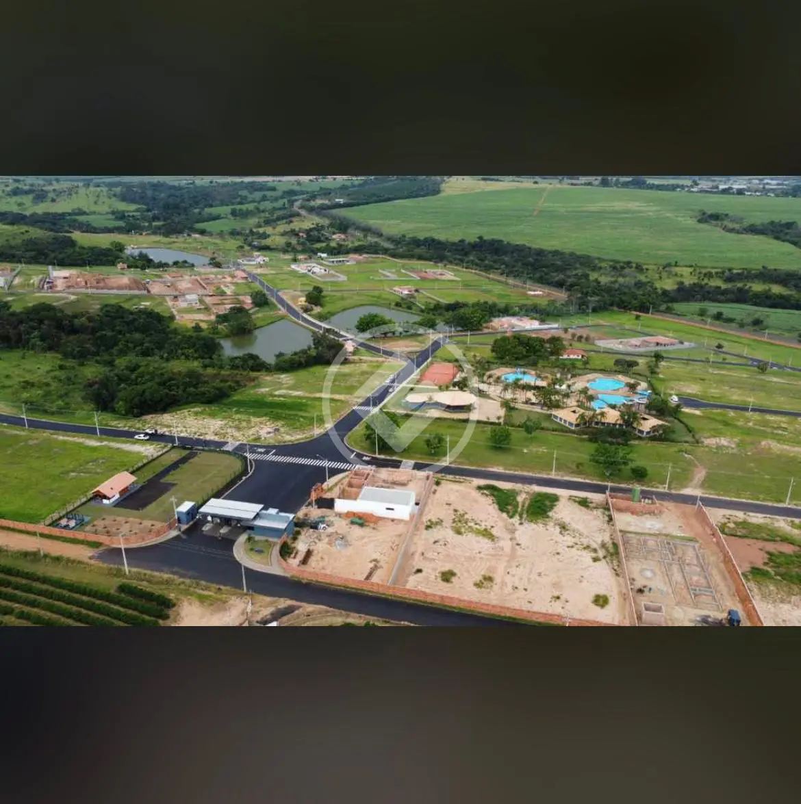 Terreno Condomínio PPVM+M8,, Cajuru - SP — foto 1