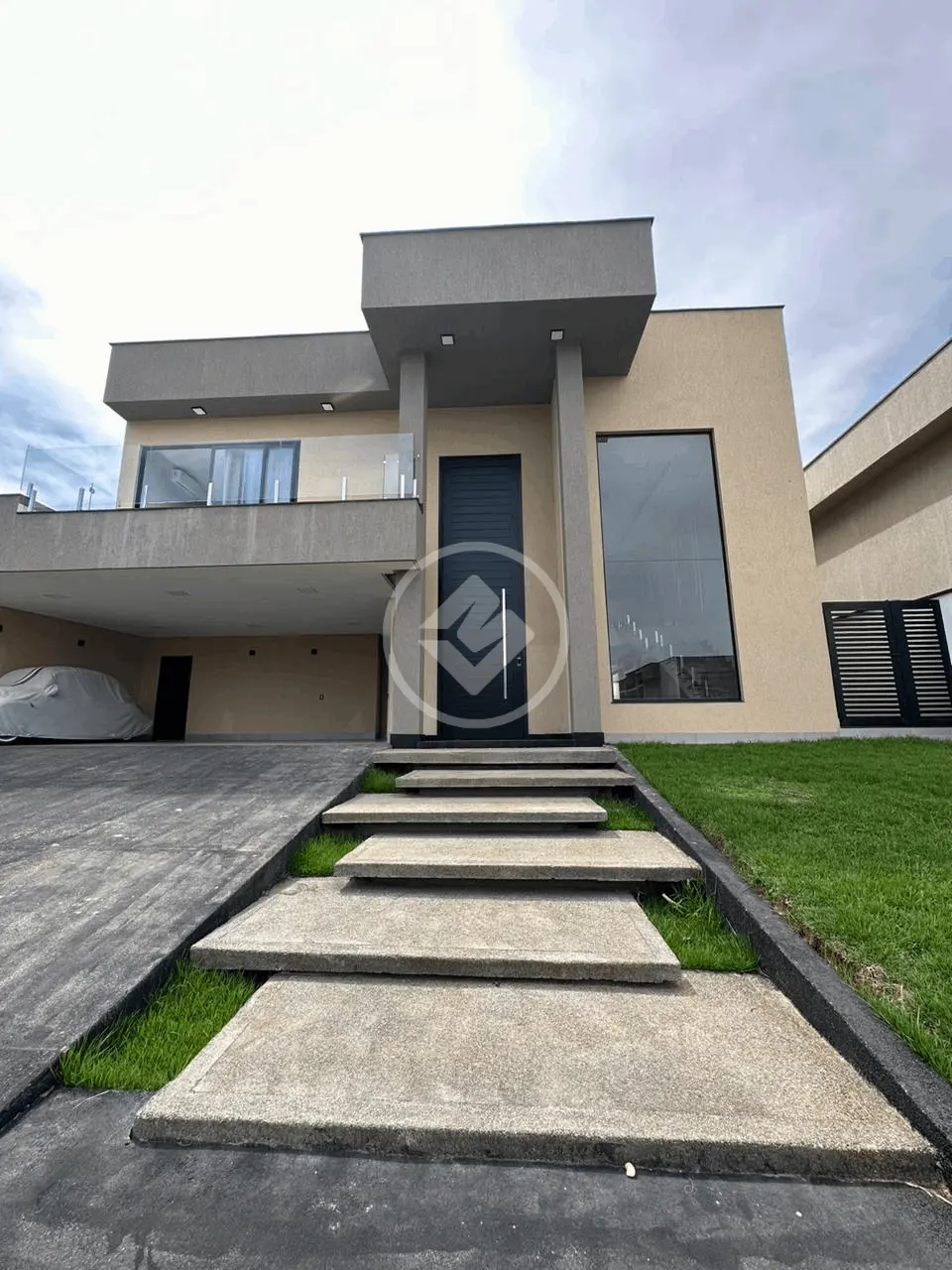 Sobrado Em Condomínio Residencial Goiânia Golfe Clube, Goiânia - GO — foto 1