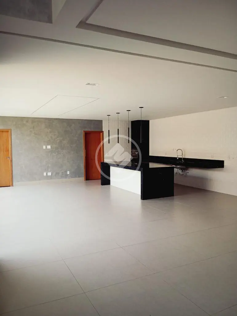 Sobrado Em Condomínio Residencial Goiânia Golfe Clube, Goiânia - GO — foto 1