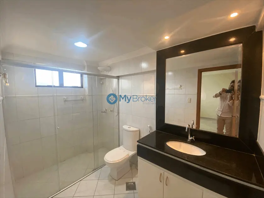 Imagem 2 - Apartamento em Setor Bueno, Goiânia - GO