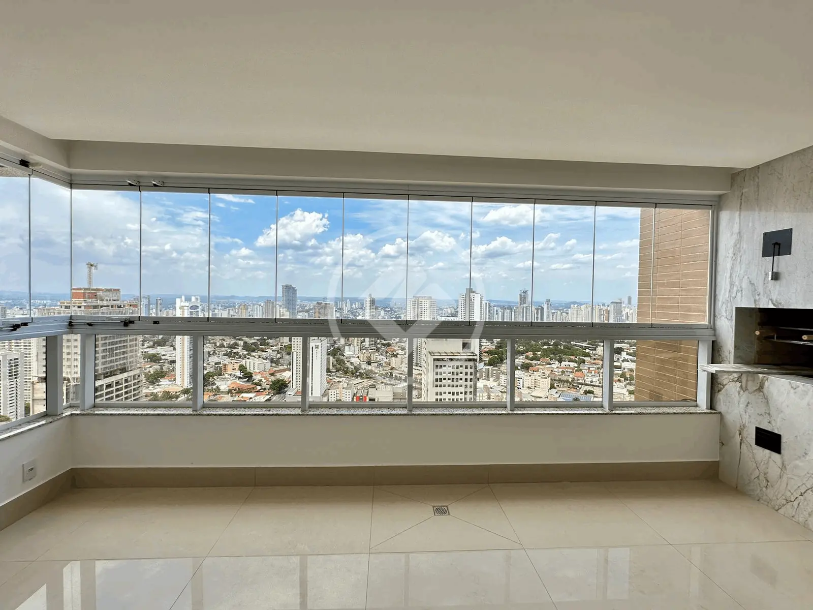 Apartamento Setor Bueno, Goiânia - GO — foto 1