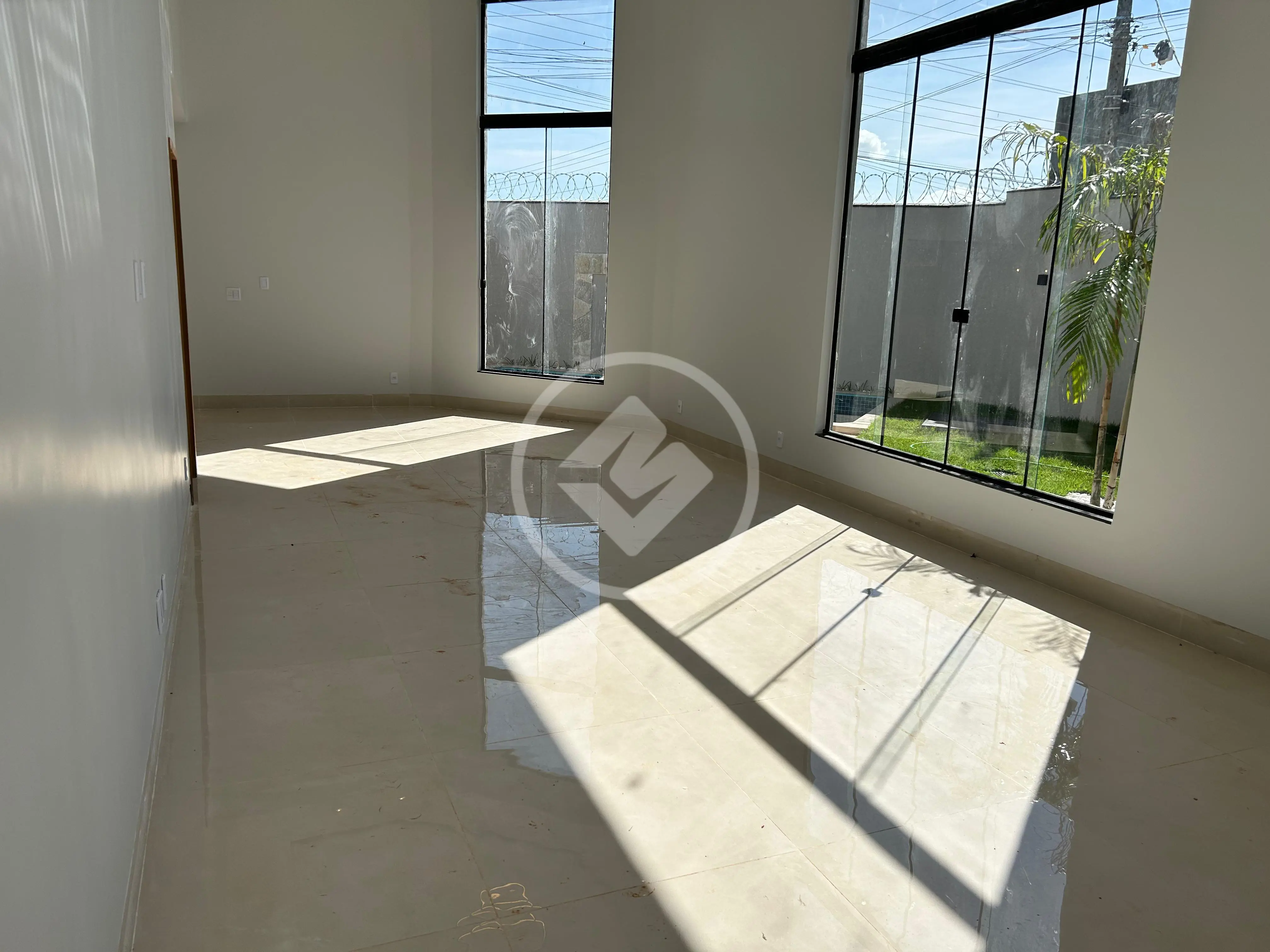 Imagem 2 - Casa em Parque das Paineiras (1,2,3 e 4 Etapa), Goiânia - GO
