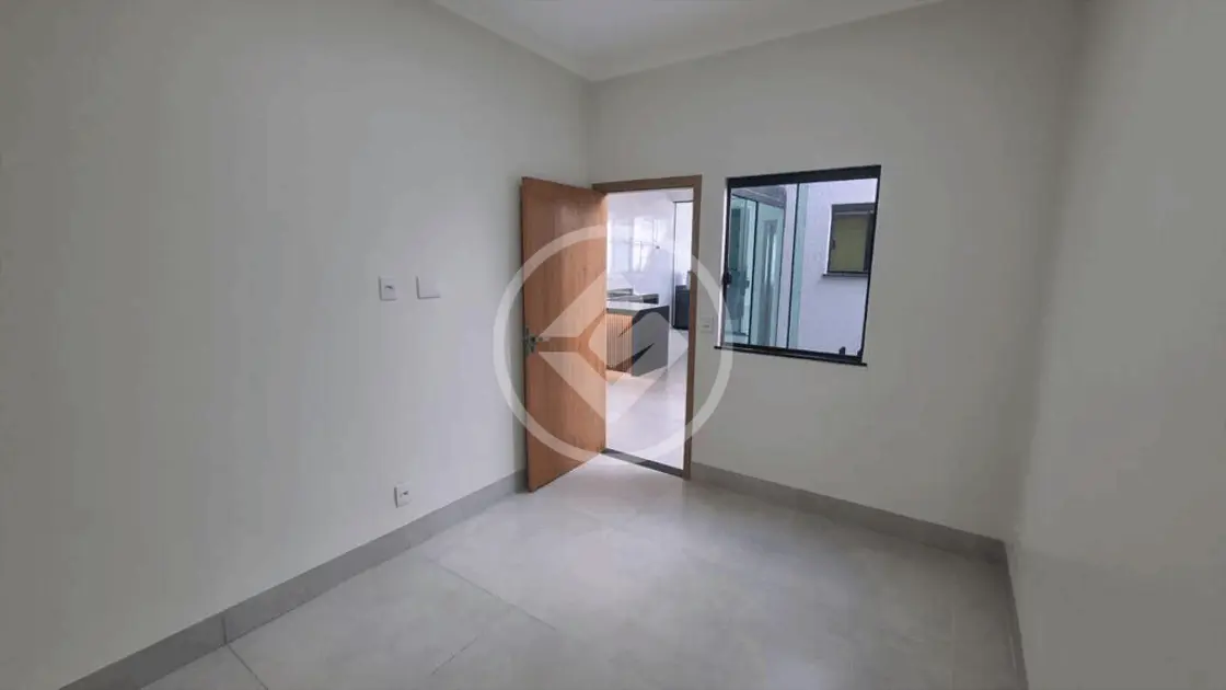 Imagem 1 - Casa em Residencial Canadá, Goiânia - GO