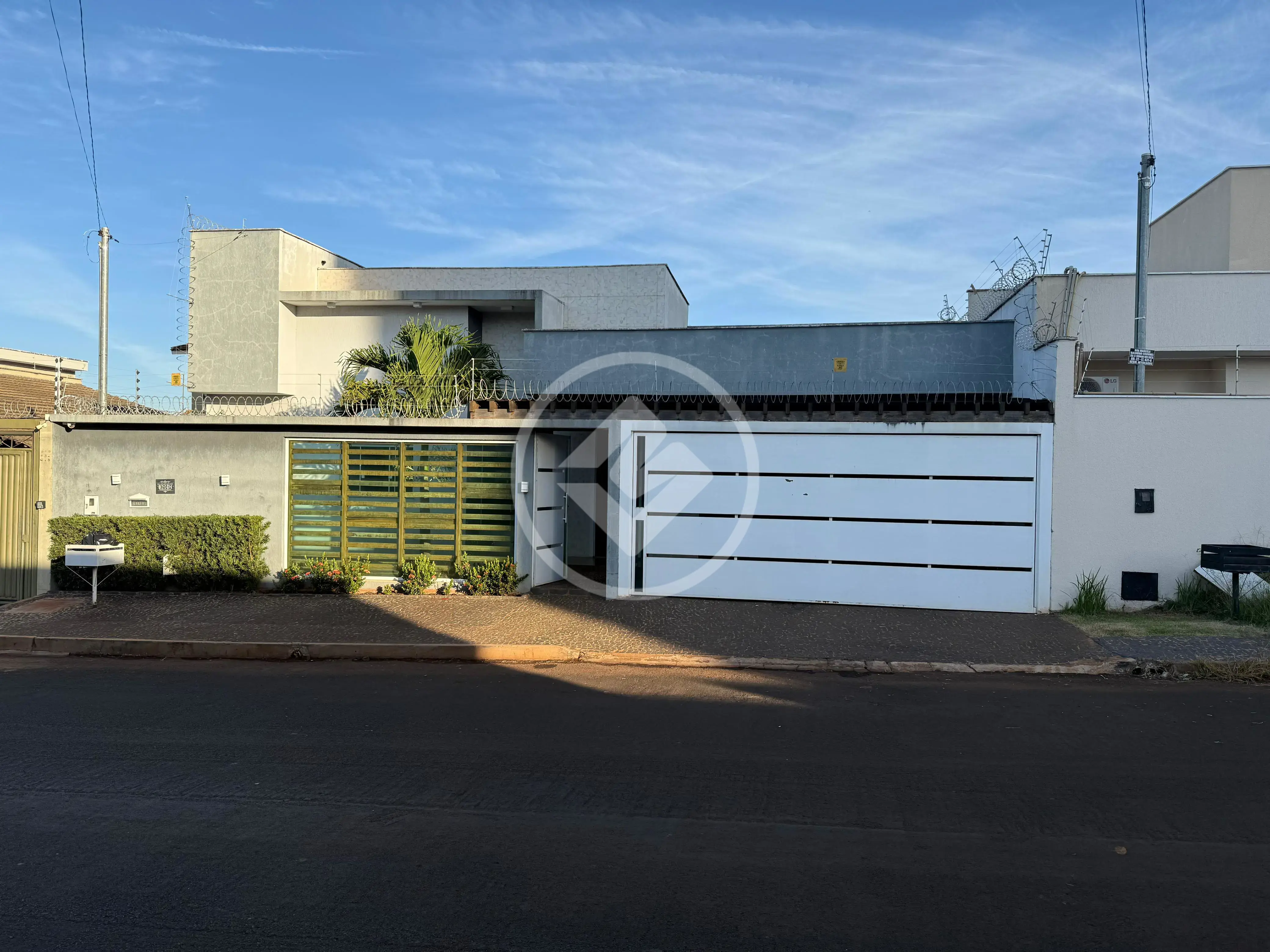 Imagem 1 - Casa em Residencial Interlagos, Rio Verde - GO