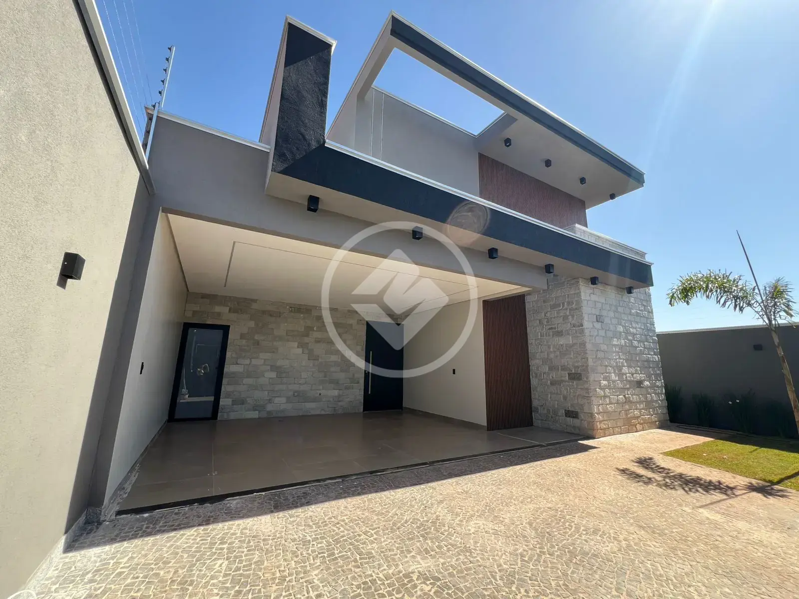 Imagem 1 - Casa em Parque dos Jatobás, Rio Verde - GO