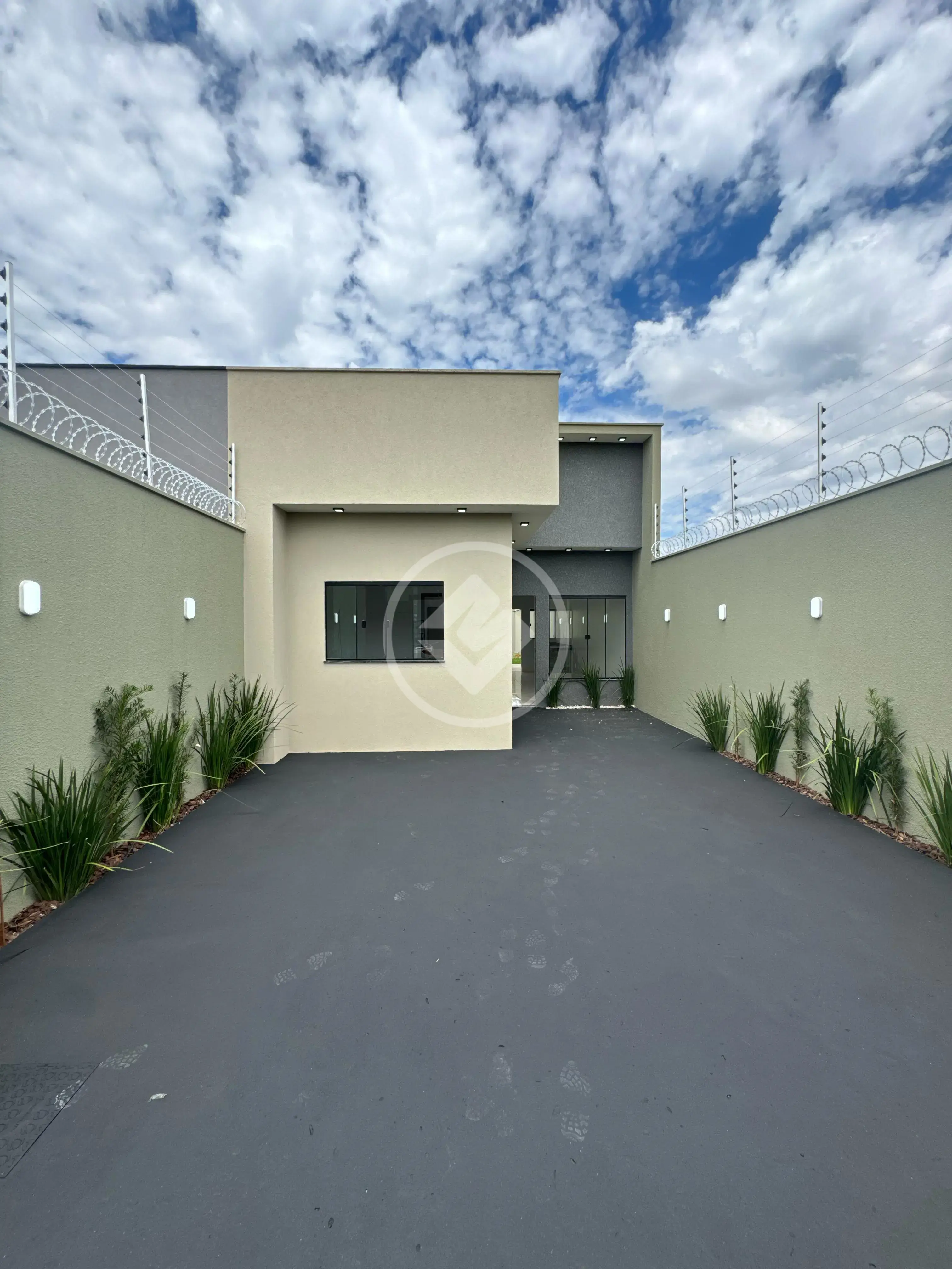 Imagem 1 - Casa em Residencial Recanto dos Ipês, Rio Verde - GO