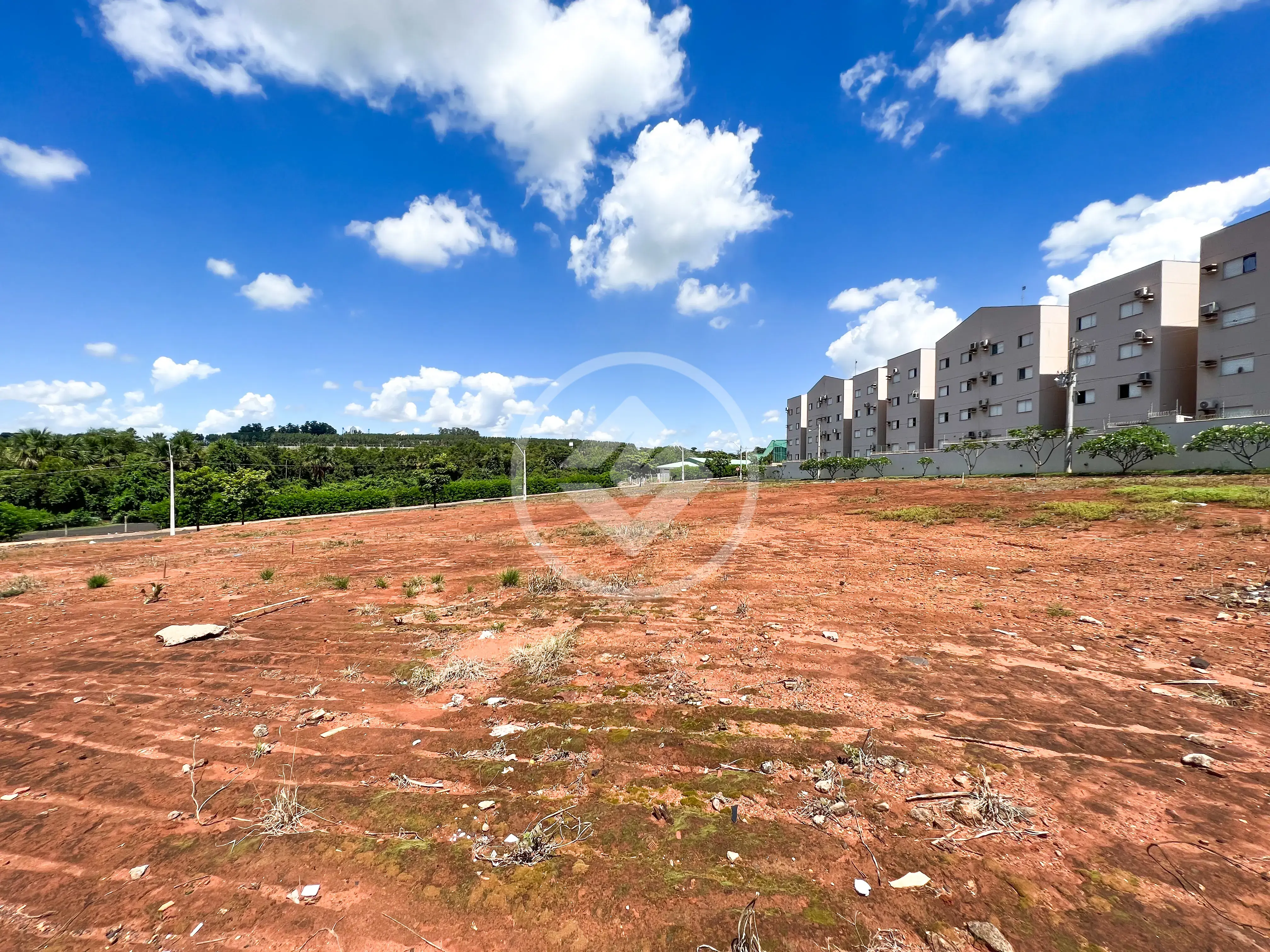 Imagem 1 - Terreno em Bairro Parque Laranjeiras, Rio Verde - GO