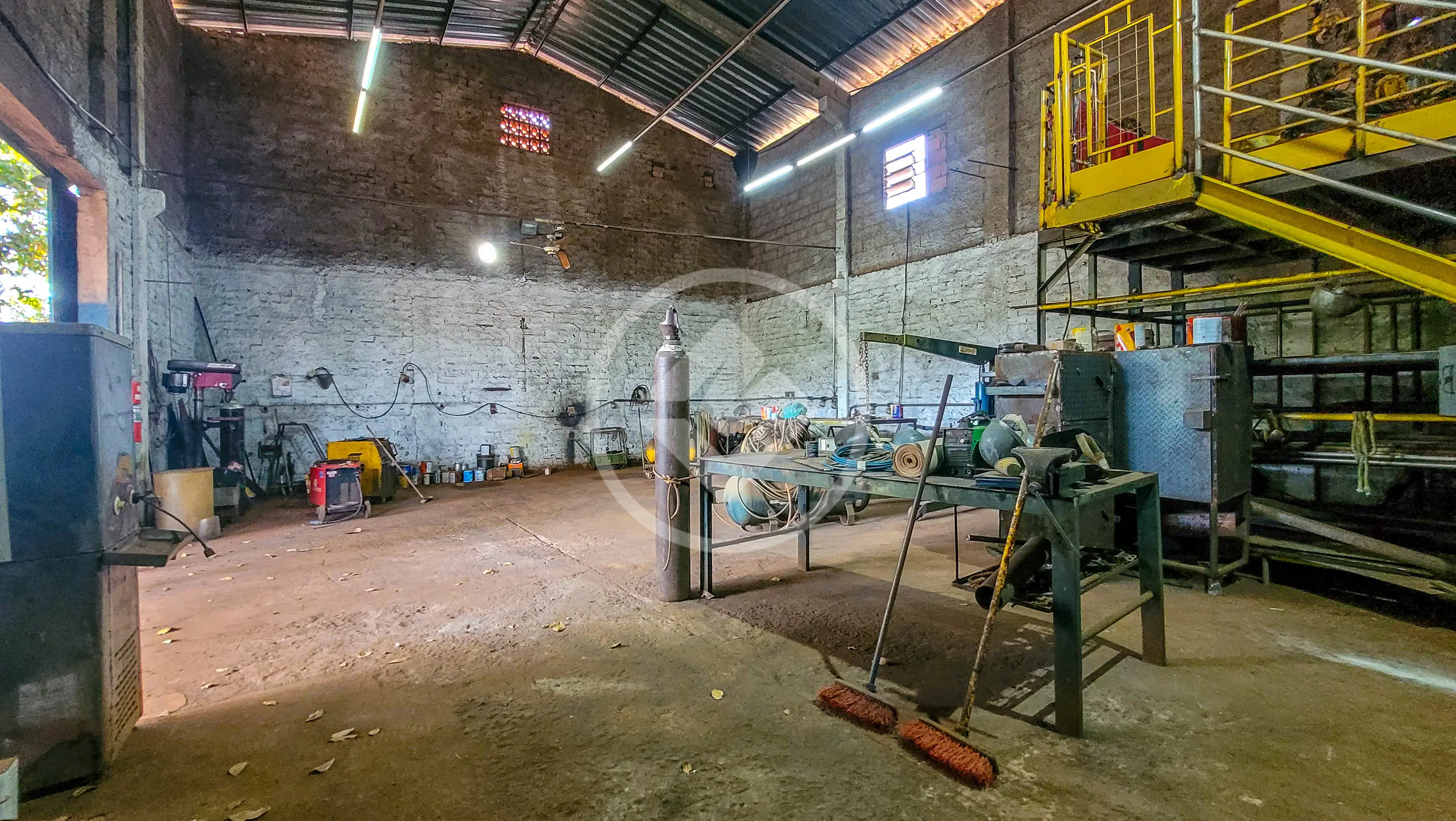 Imagem 4 - Galpão em Distrito Municipal de Pequenas Empresas, Rio Verde - GO