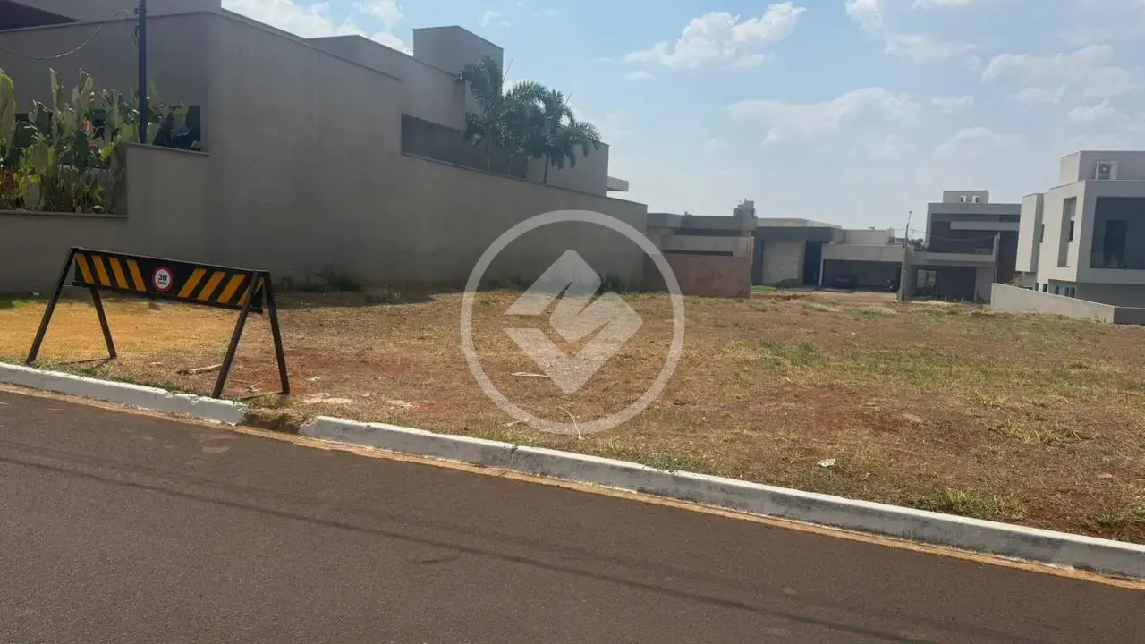 Imagem 1 - Terreno Condomínio em Condomínio Vale das Araras, Rio Verde - GO