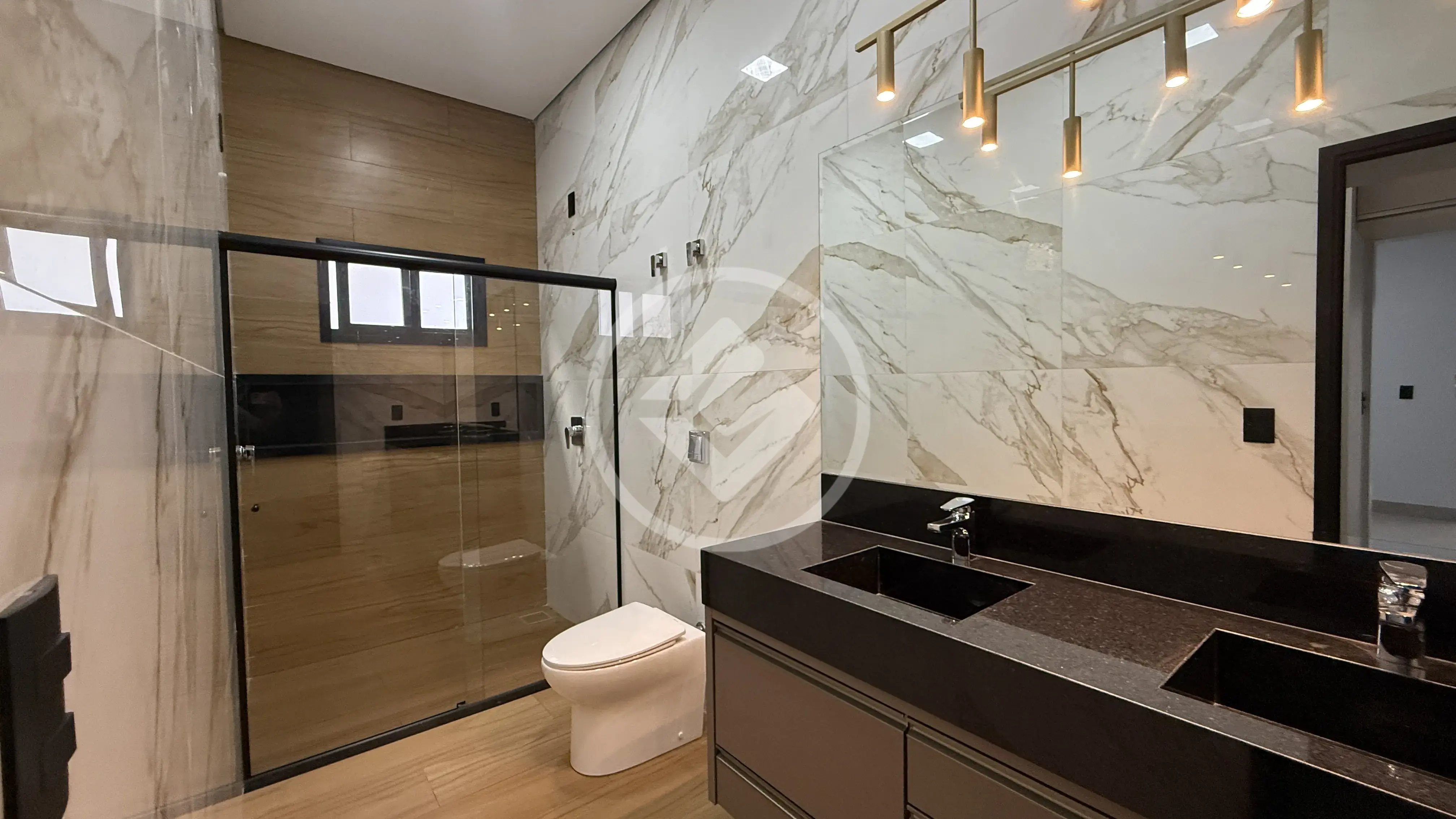 Imagem 5 - Casa em Residencial Interlagos, Rio Verde - GO