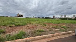 Imagem 2 - Terreno em Condomínio Parque do Cerrado, Rio Verde - GO