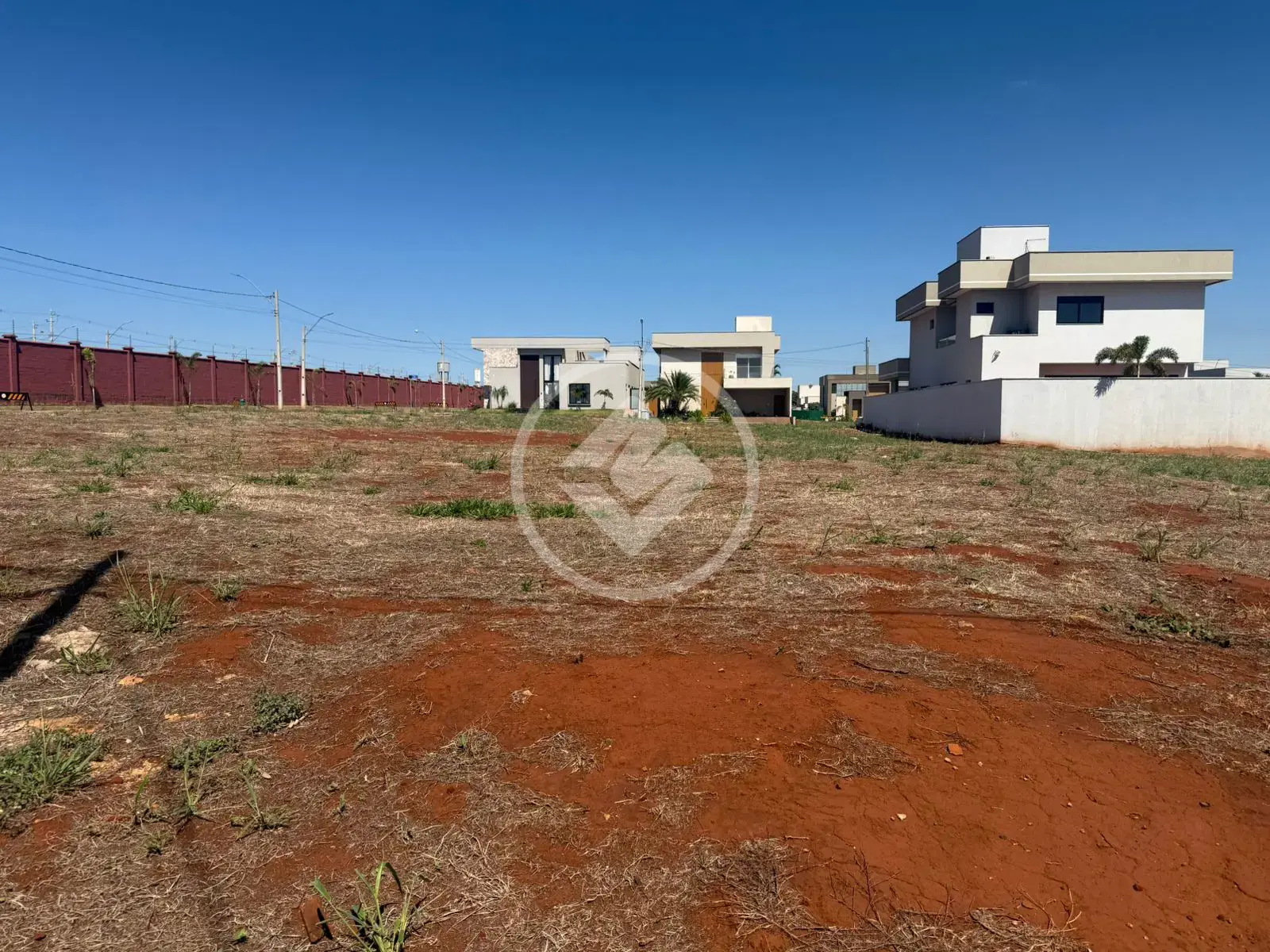 Imagem 1 - Terreno Condomínio em Condomínio Vale das Araras, Rio Verde - GO
