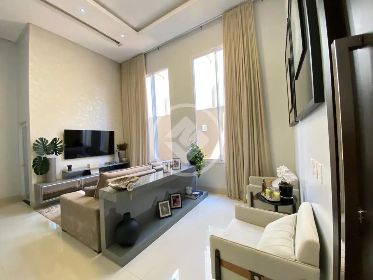 Imagem 3 - Casa em Bairro Residencial Interlagos, Rio Verde - GO