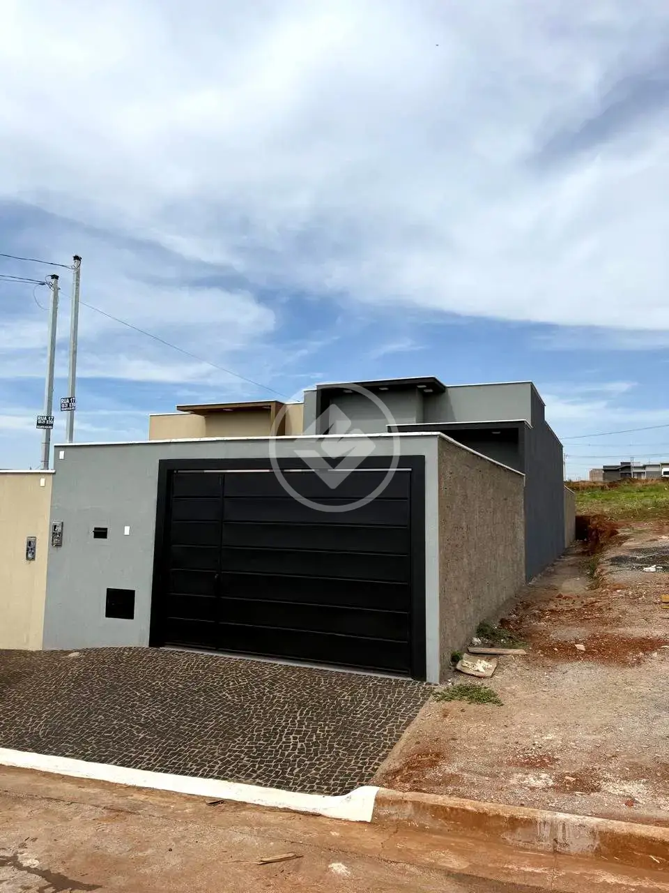 Imagem 1 - Casa em Residencial Recanto dos Ipês, Rio Verde - GO