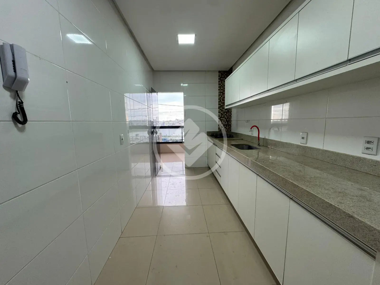 Imagem 2 - Apartamento em Residencial Interlagos, Rio Verde - GO
