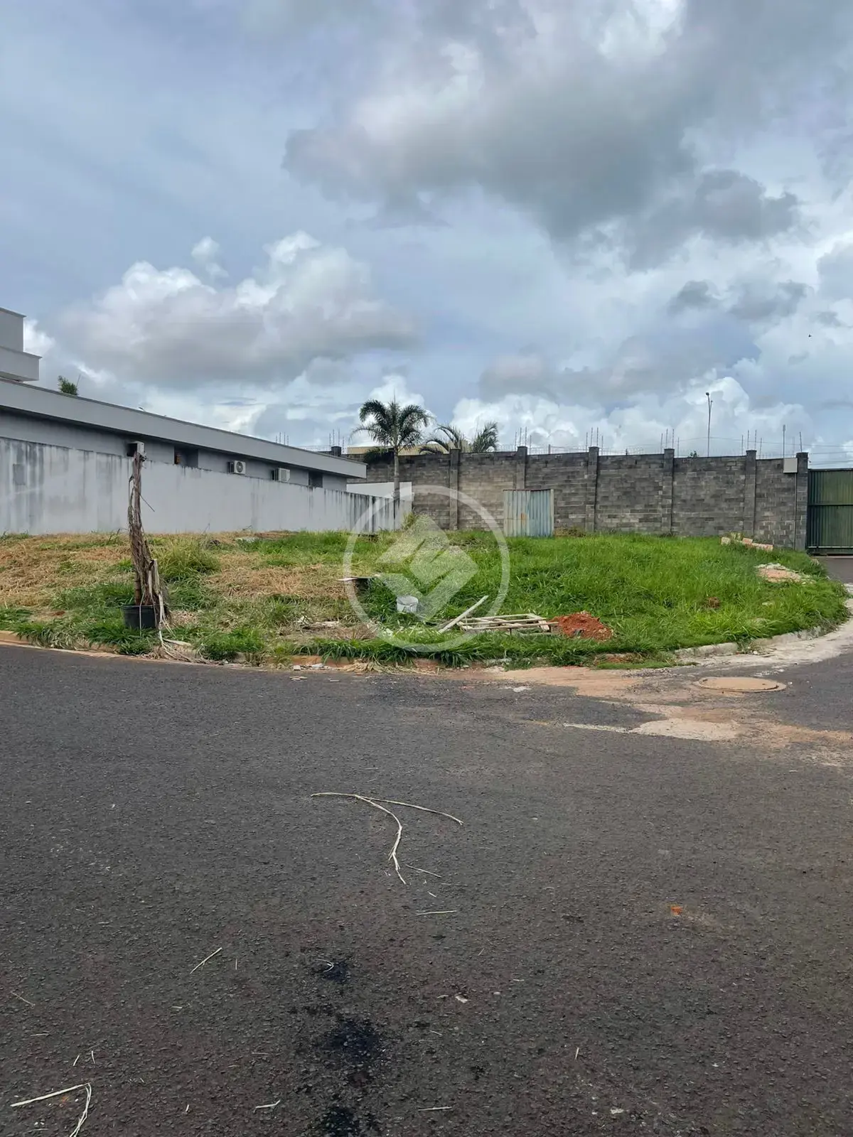 Imagem 1 - Terreno Condomínio em Condomínio Residencial Villa Capri, Rio Verde - GO
