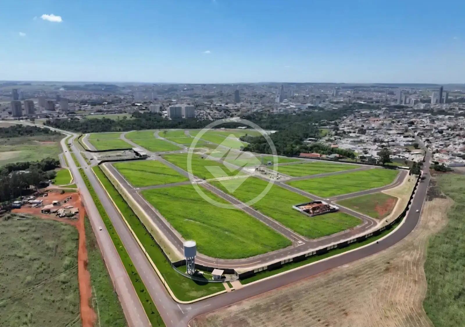 Imagem 1 - Terreno Condomínio em Condomínio Parque do Cerrado, Rio Verde - GO