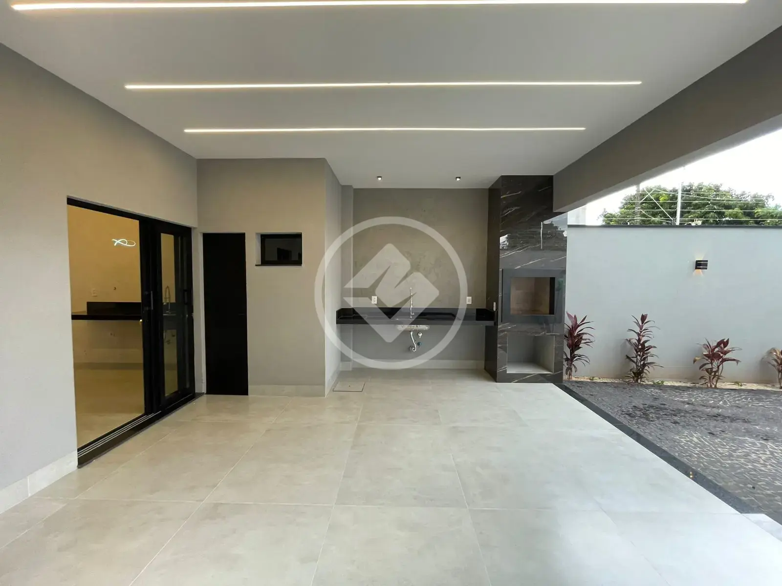 Imagem 3 - Casa em Parque das Laranjeiras Prolongamento, Rio Verde - GO