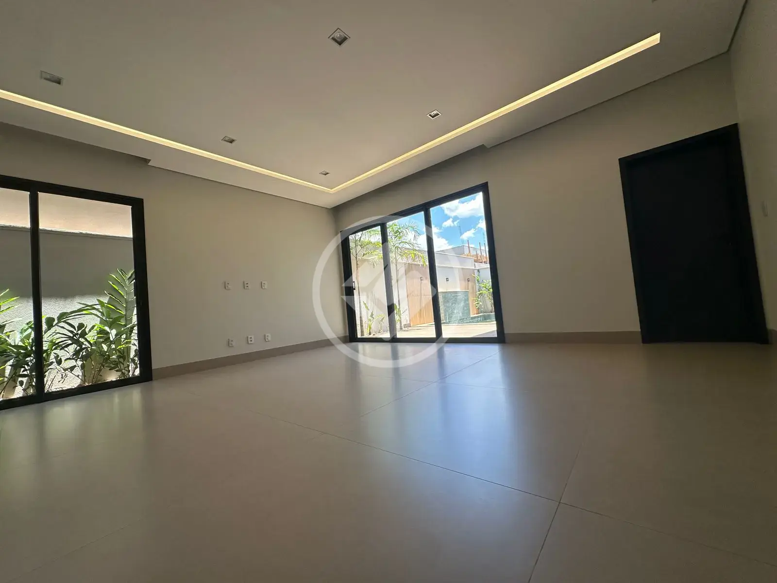 Imagem 4 - Casa em Condomínio Vale das Araras, Rio Verde - GO