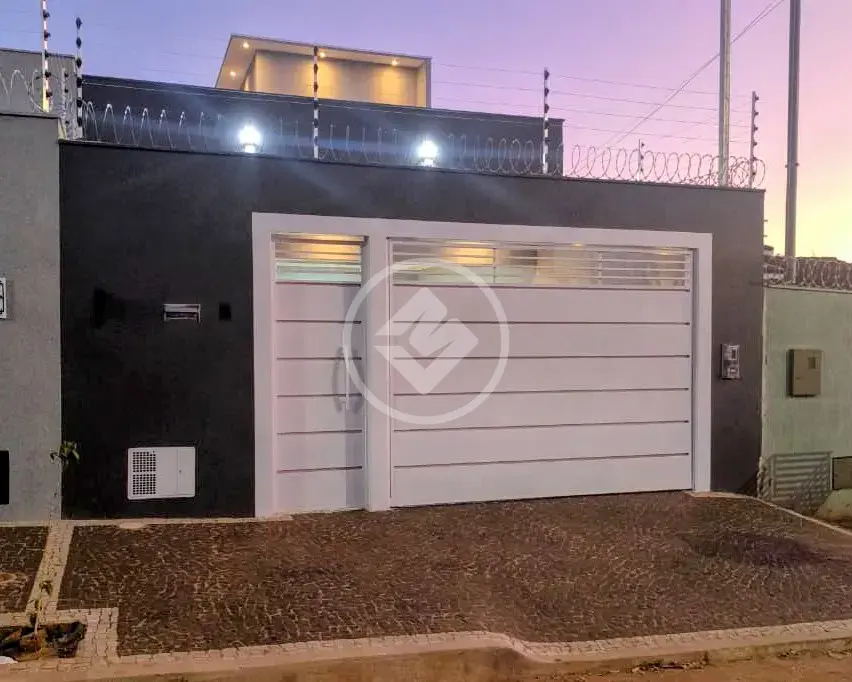 Imagem 1 - Casa em Parque Bandeirante, Rio Verde - GO