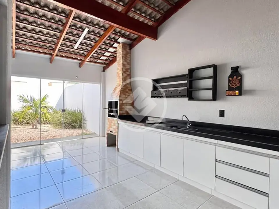 Image 2 - Casa em PARQUE LARANJEIRAS, Rio Verde - GO