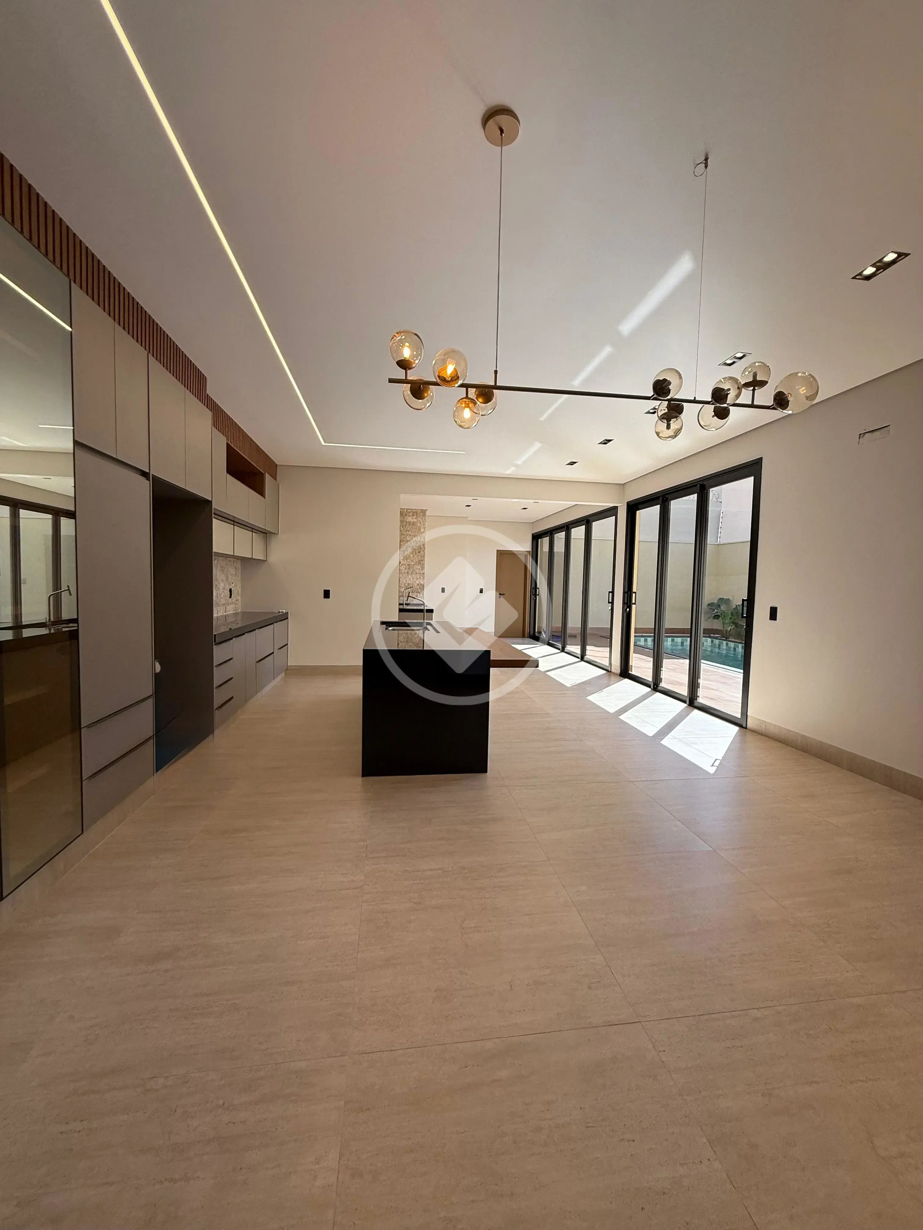Image 2 - Casa em Residencial Interlagos, Rio Verde - GO