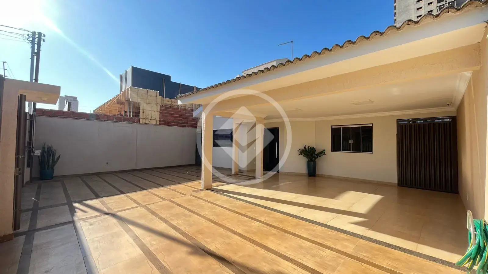 Image 2 - Casa em Residencial Interlagos, Rio Verde - GO