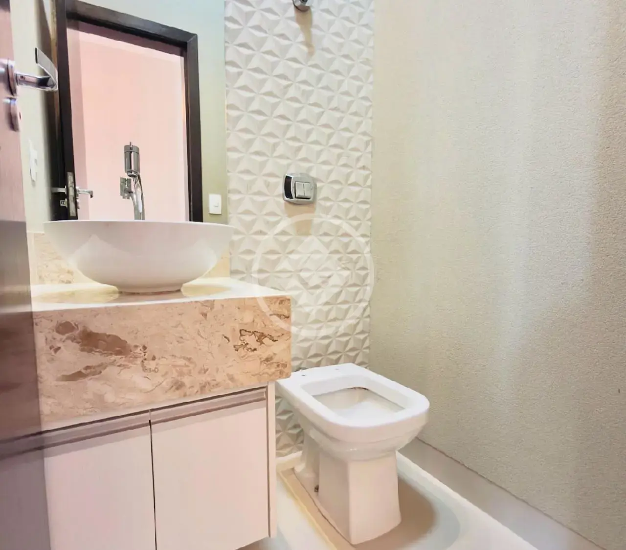 Imagem 5 - Casa em Bairro Residencial Interlagos, Rio Verde - GO