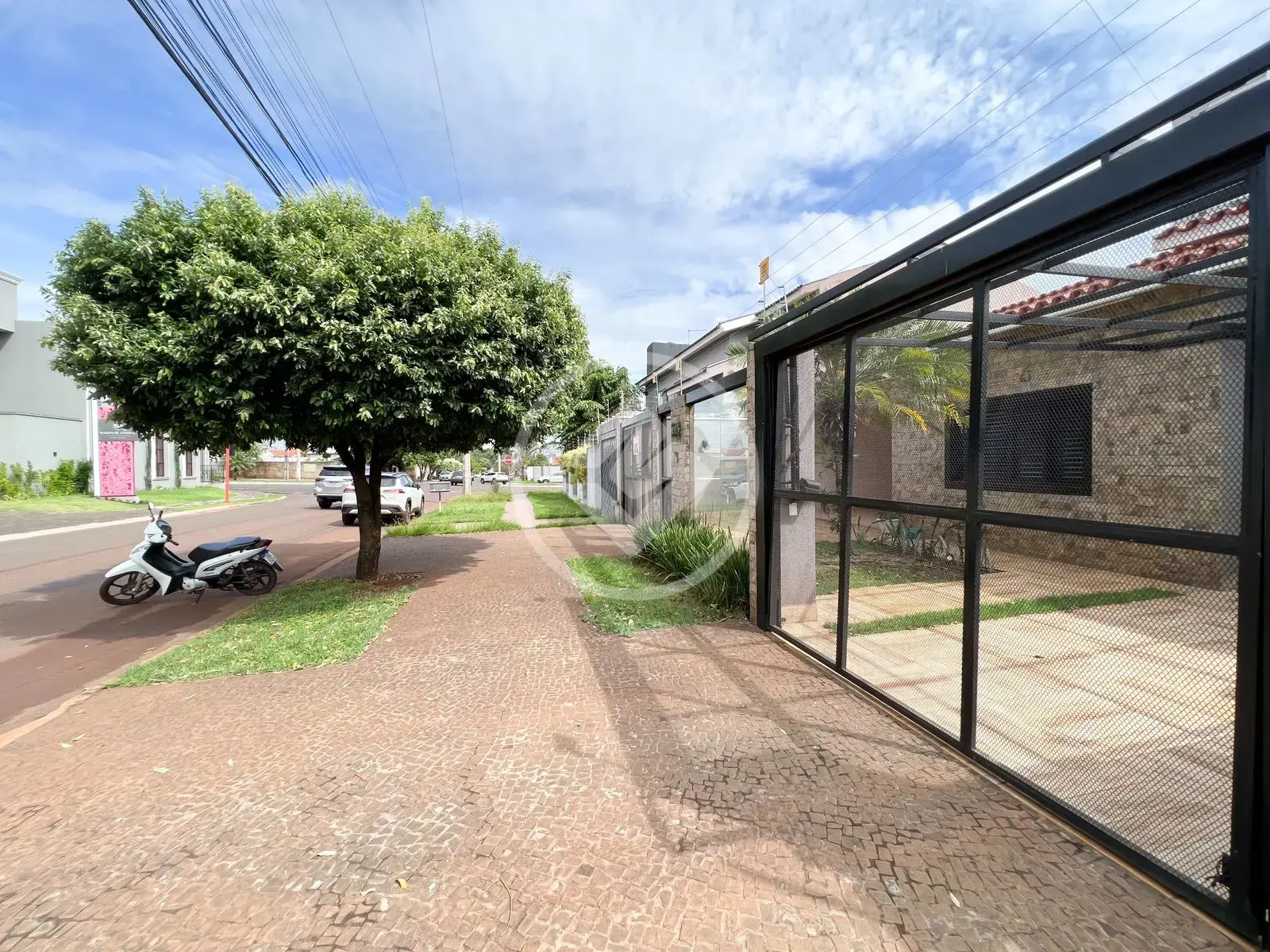 Imagem 1 - Casa Comercial em Parque dos Buritis, Rio Verde - GO