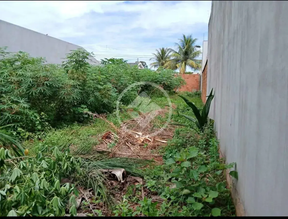 Imagem 1 - Terreno em Bairro Parque Laranjeiras, Rio Verde - GO