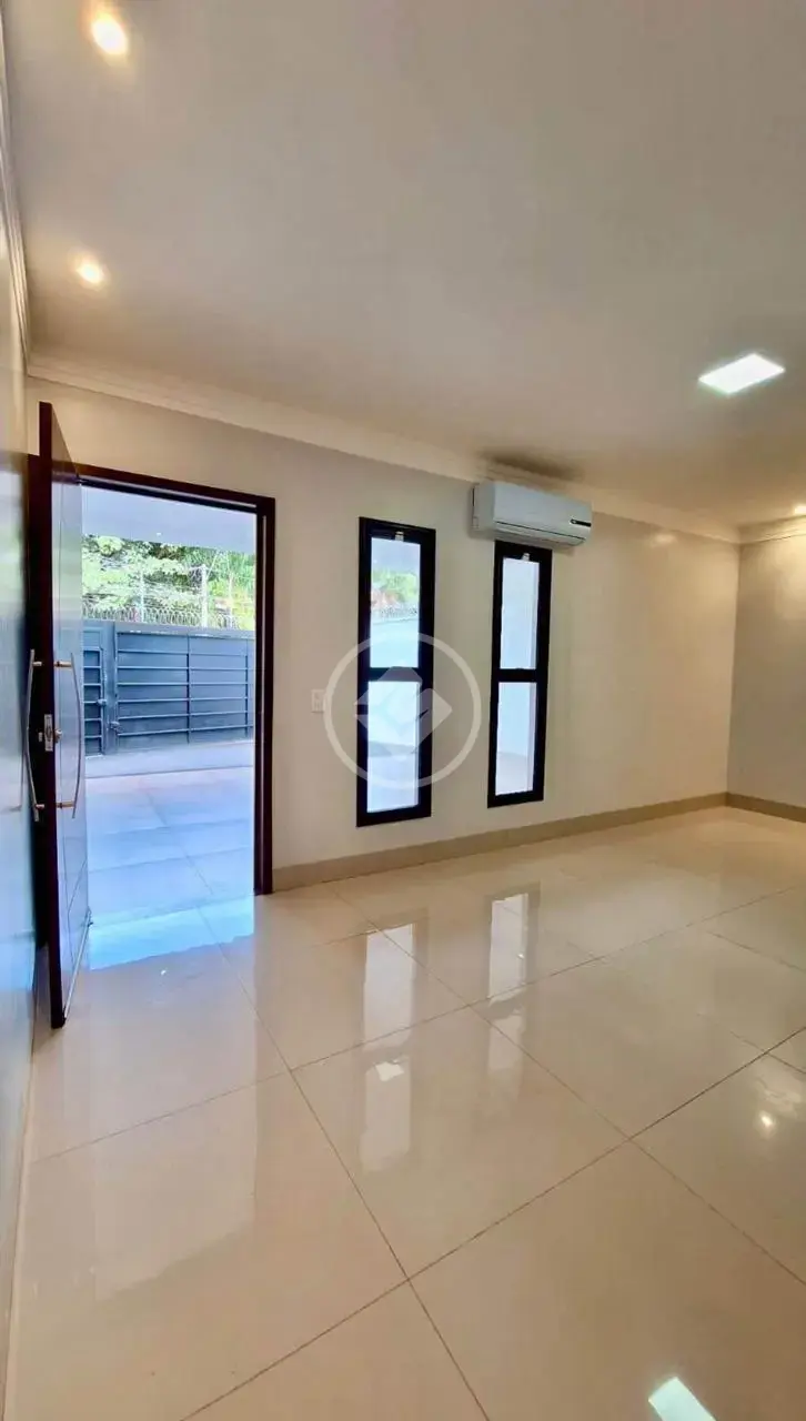 Image 2 - Casa em Bairro Residencial Interlagos, Rio Verde - GO
