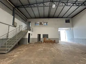 Imagem 2 - Galpão em Residencial Recanto do Bosque, Rio Verde - GO