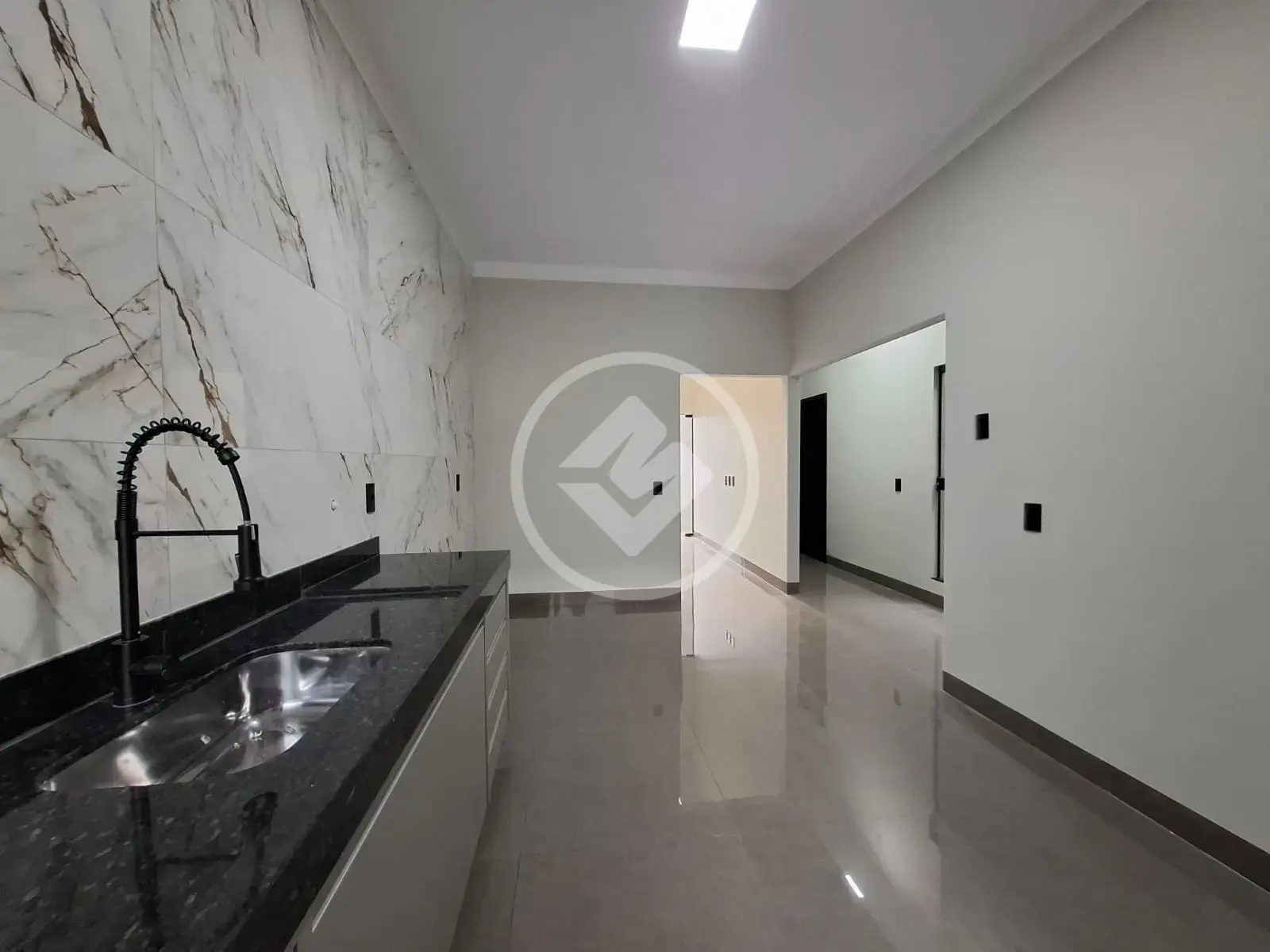 Imagem 3 - Casa em Residencial Recanto dos Ipês, Rio Verde - GO