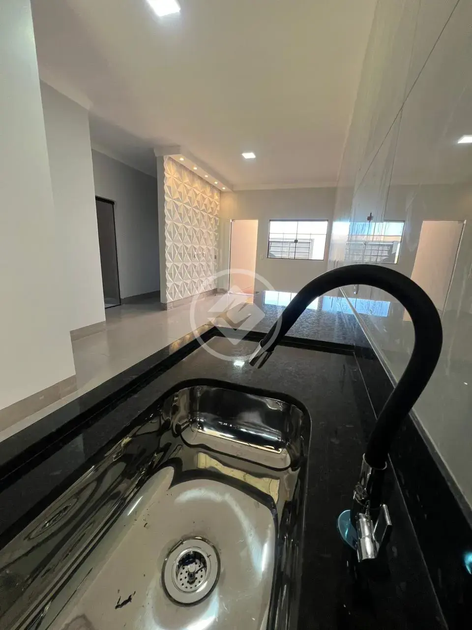 Imagem 2 - Casa em Residencial Recanto dos Ipês, Rio Verde - GO
