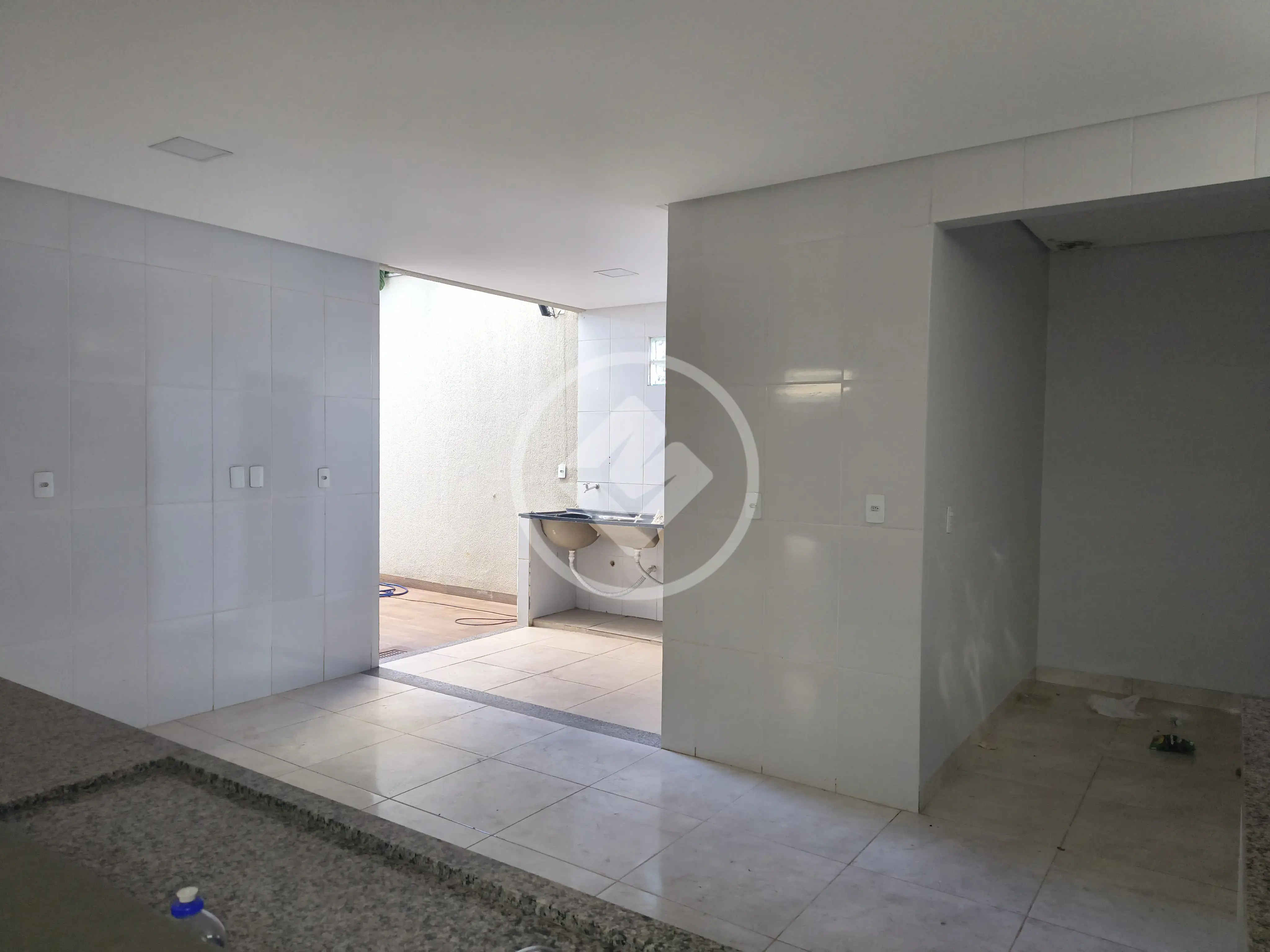 Imagem 3 - Sobrado em Vila Borges Prolongamento, Rio Verde - GO