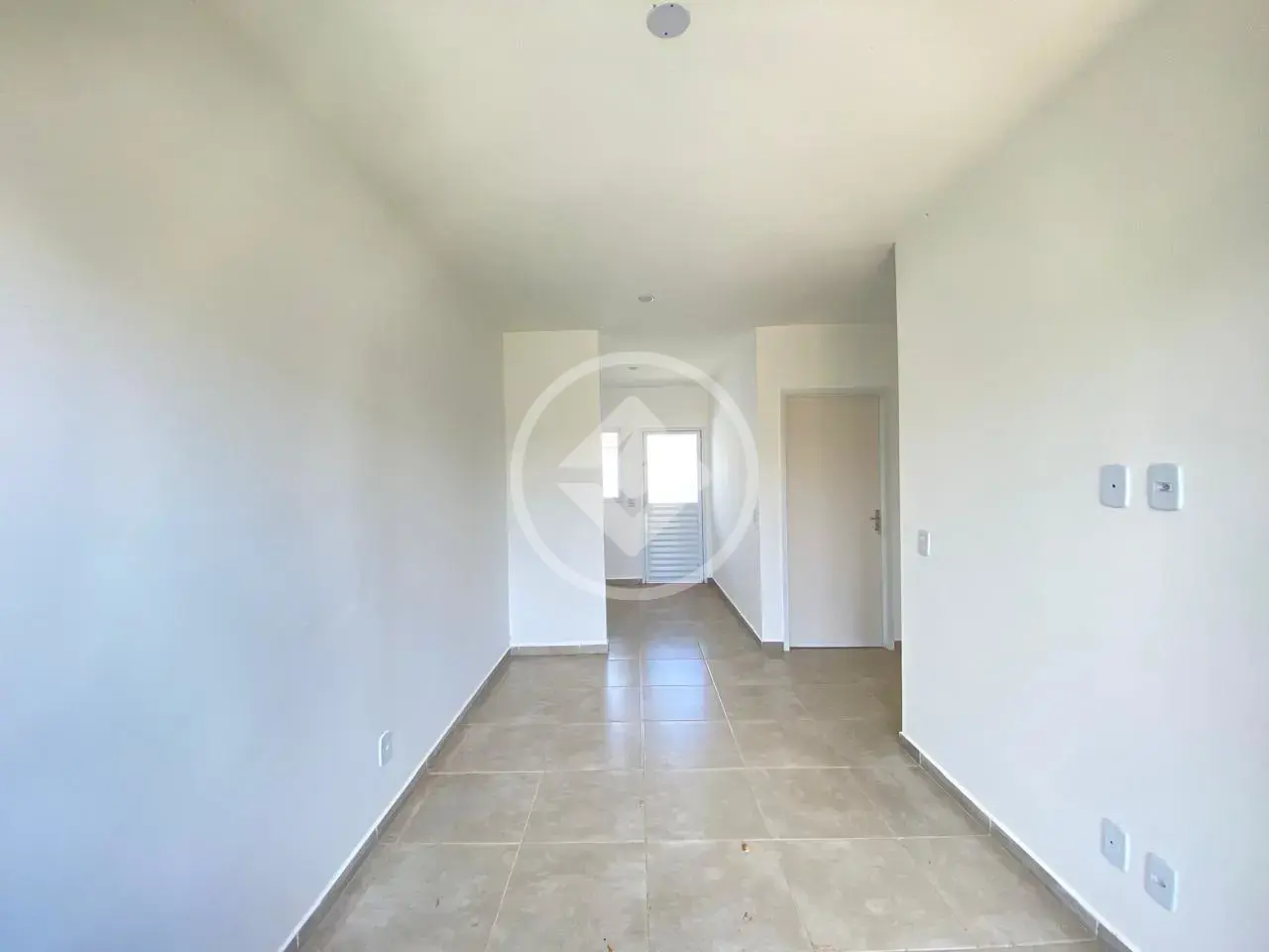 Imagem 1 - Casa em Conjunto Residencial de Casas Flamboyant II, Rio Verde - GO