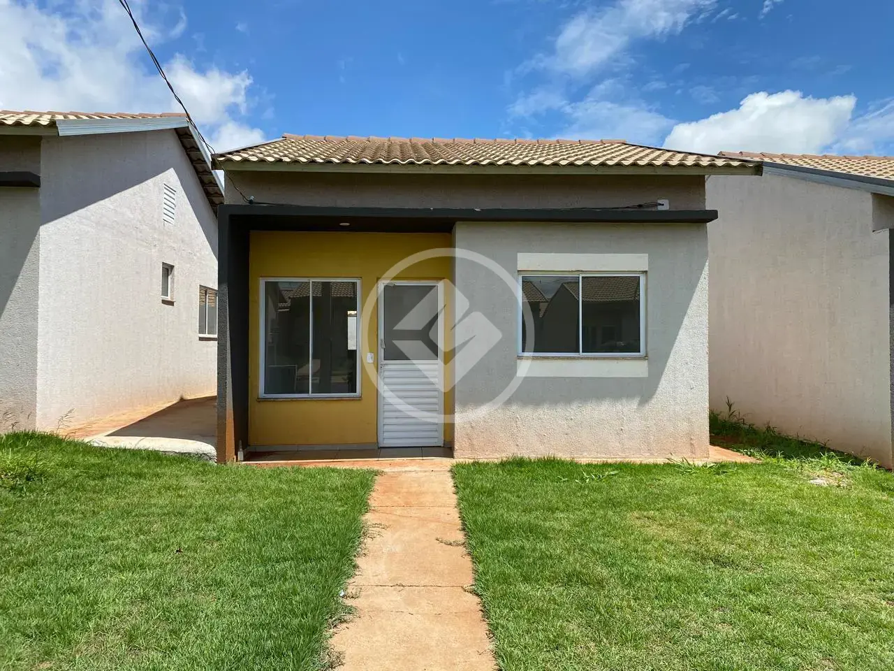 Imagem 1 - Casa em Conjunto Residencial de Casas Flamboyant II, Rio Verde - GO