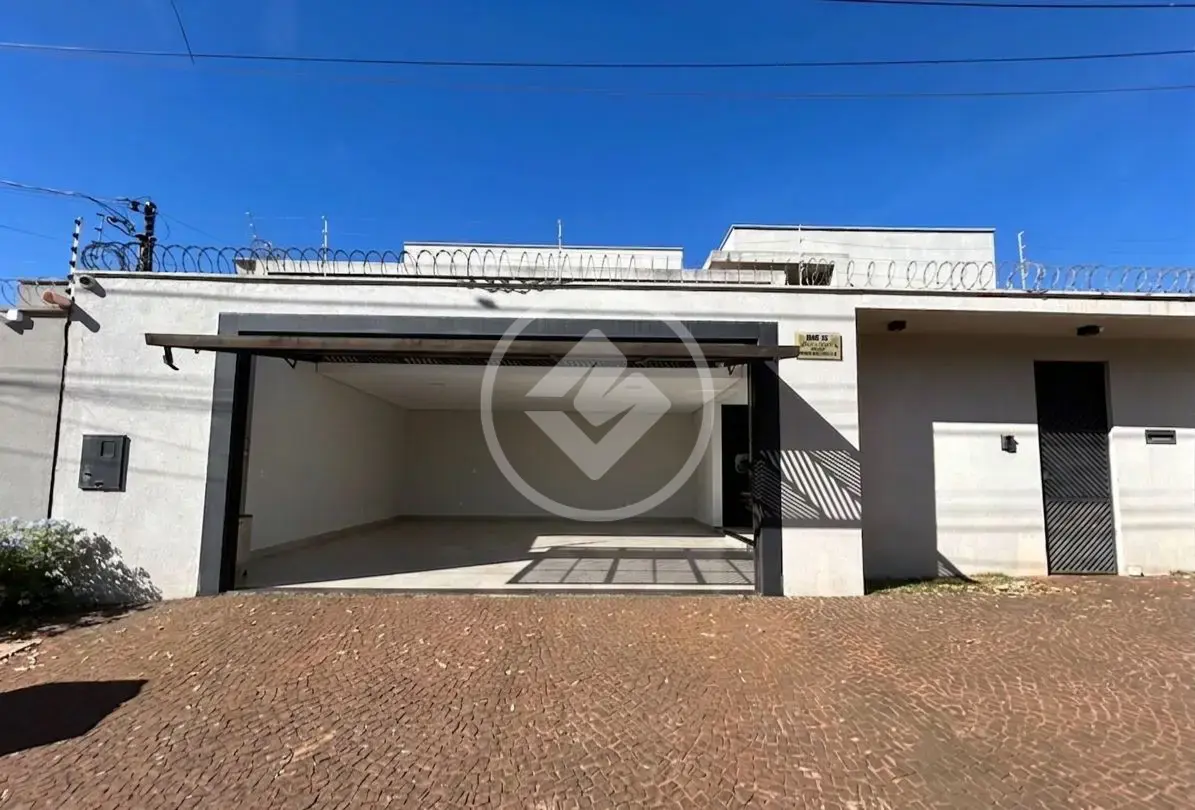 Imagem 1 - Casa Comercial em Parque dos Buritis, Rio Verde - GO