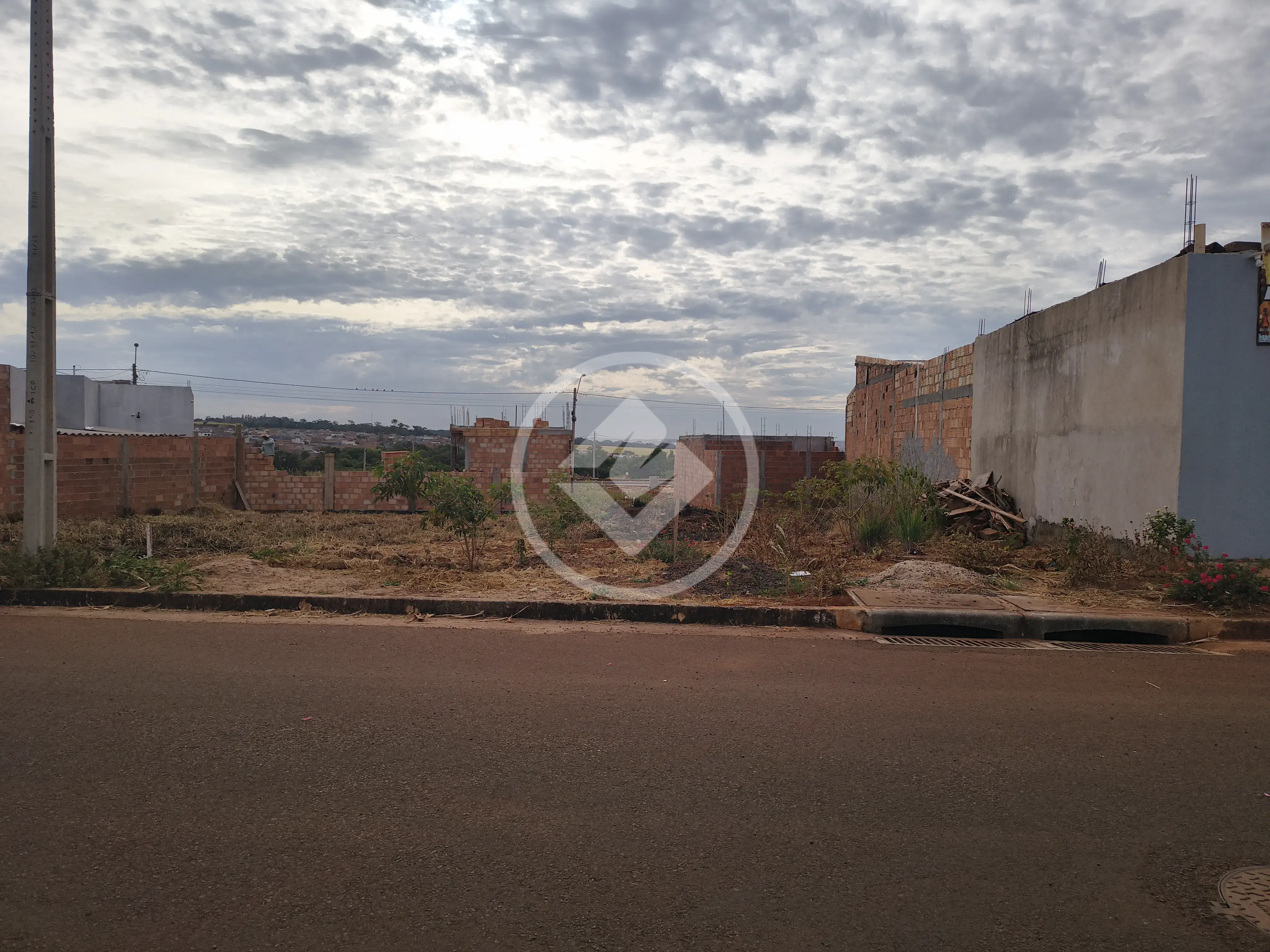 Imagem 1 - Terreno em Residencial Recanto das Emas, Rio Verde - GO