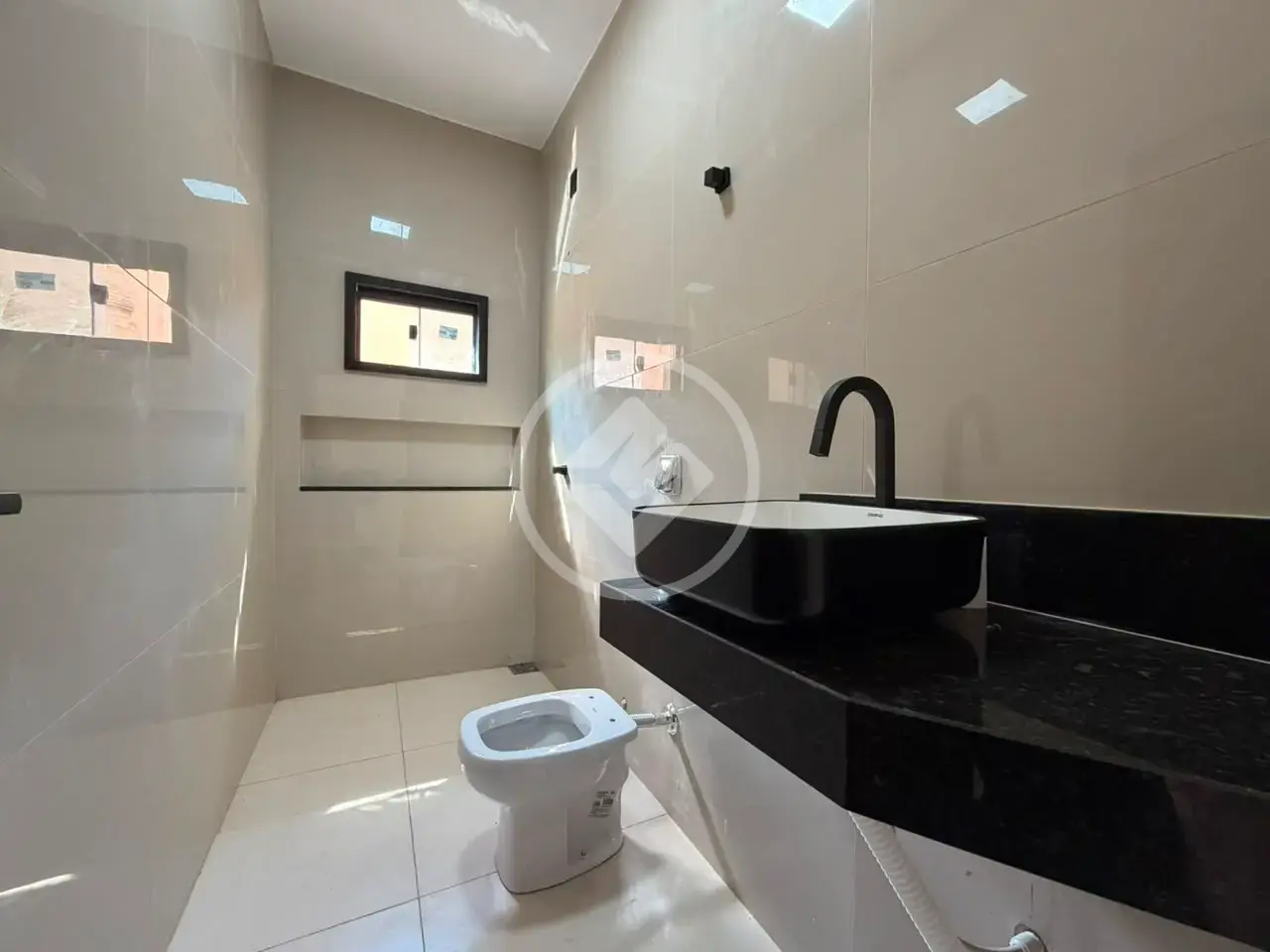 Imagem 6 - Casa em Residencial Veneza, Rio Verde - GO