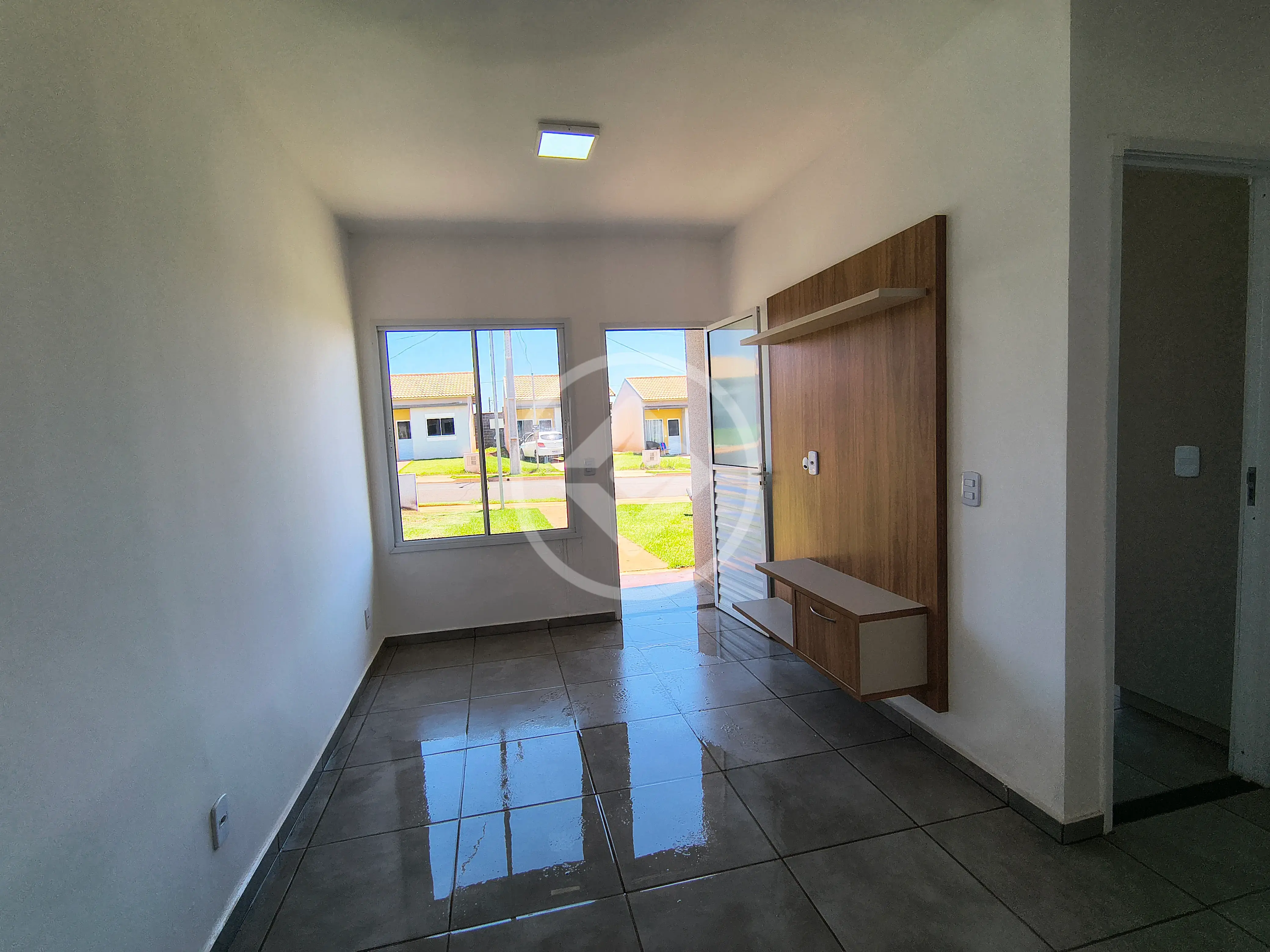 Image 2 - Casa em Conjunto Residencial de Casas Flamboyant II, Rio Verde - GO