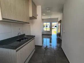 Imagem 2 - Casa em Conjunto Residencial de Casas Flamboyant II, Rio Verde - GO