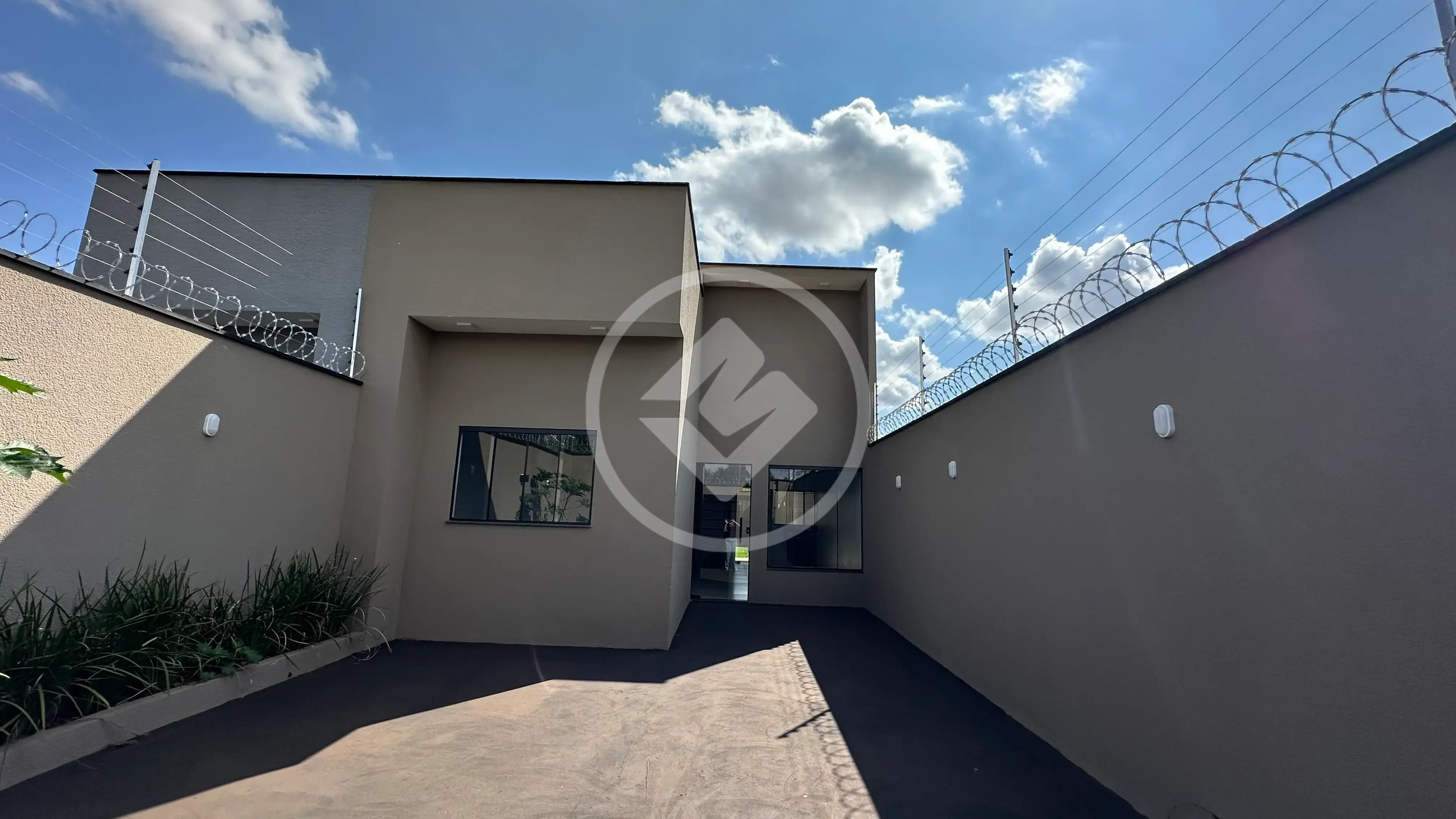 Imagem 1 - Casa em Residencial Recanto dos Ipês, Rio Verde - GO