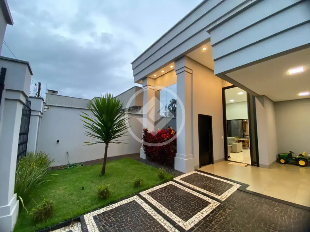 Imagem 2 - Casa em Residencial Interlagos, Rio Verde - GO